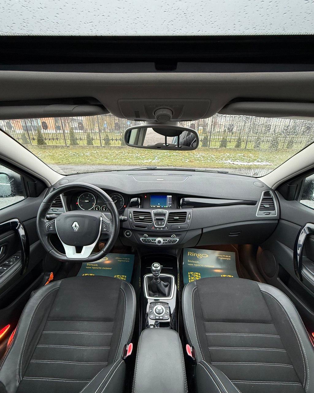 Renault Laguna III · Рестайлинг , 2013 г., механика, дизель - фото 9