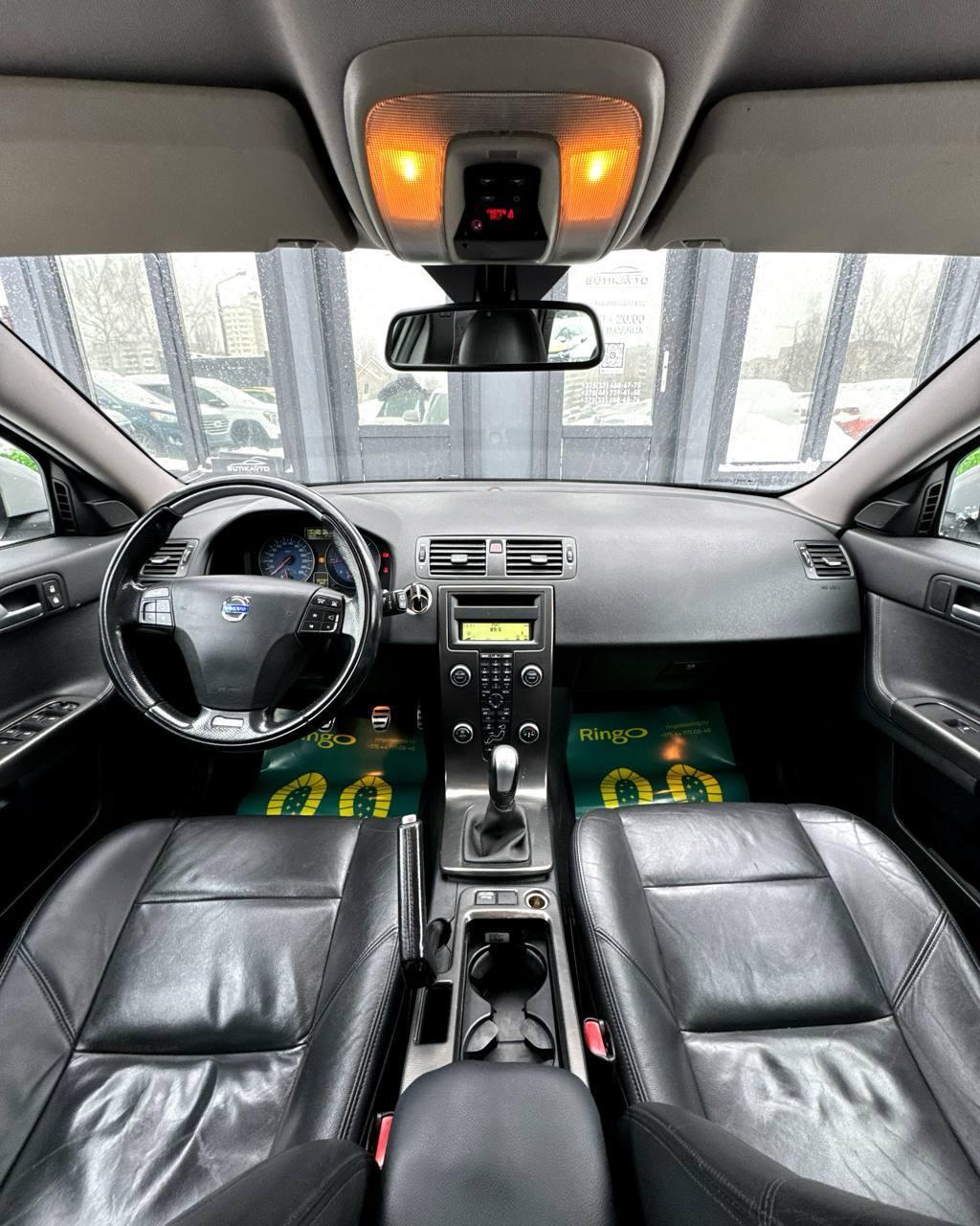 Volvo V50 I · 2-й рестайлинг , 2012 г., механика, дизель - фото 10