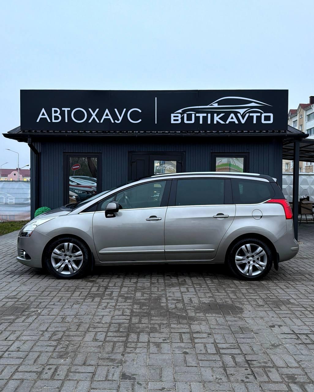 Peugeot 5008 I , 2011 г., механика, дизель - фото 4