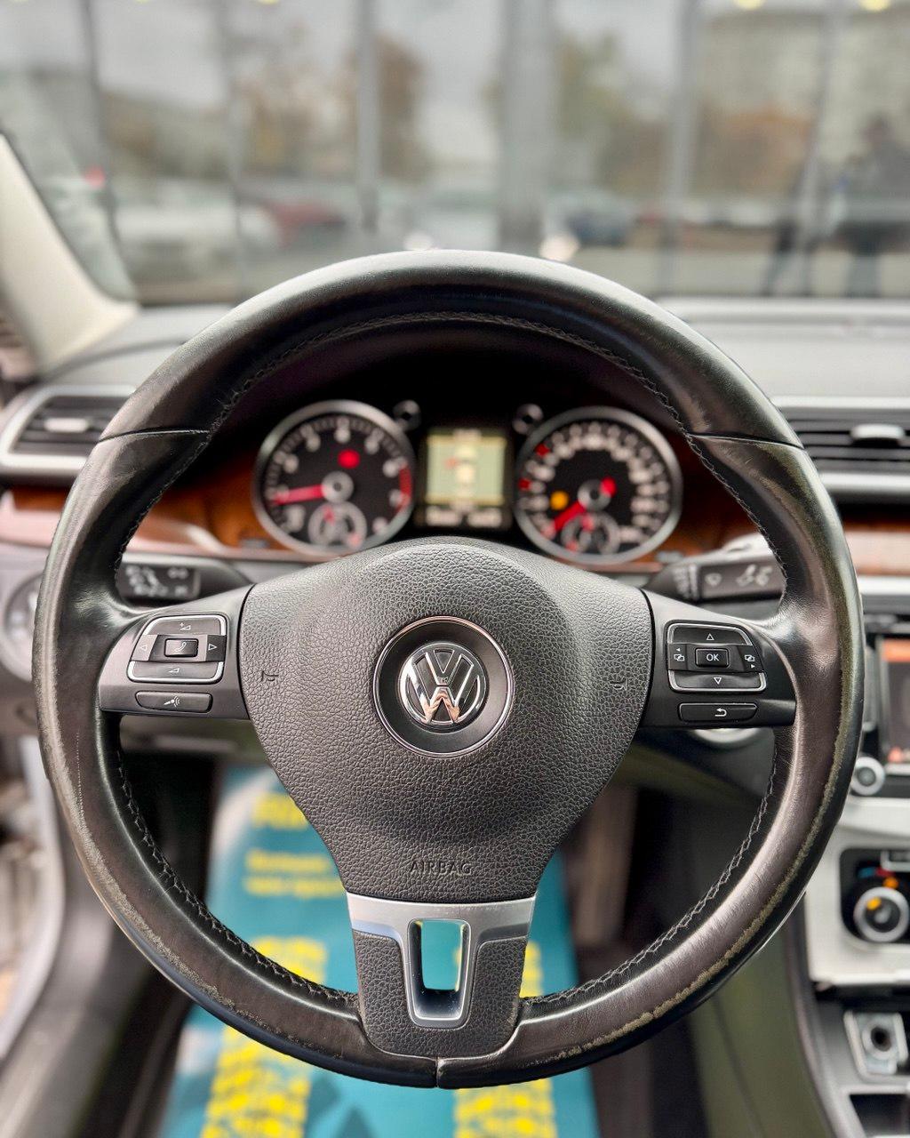 Volkswagen Passat B7 , 2011 г., механика, дизель  - фото 15