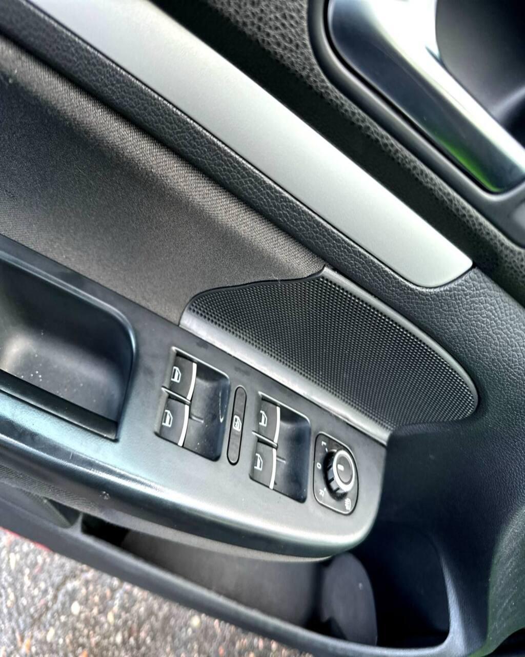 Volkswagen Golf VI , 2011 г., механика, дизель - фото 16