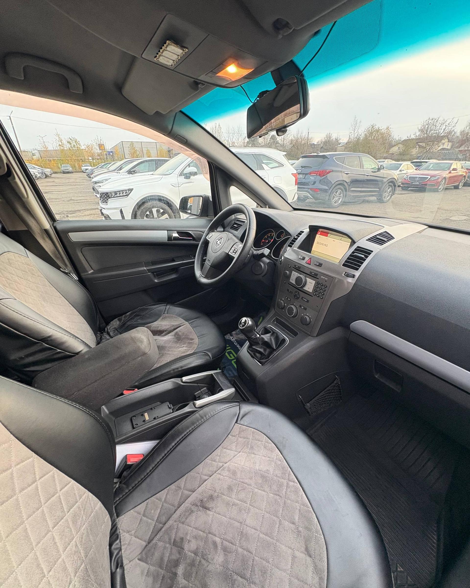 Opel Zafira B , 2006 г., механика, дизель - фото 10