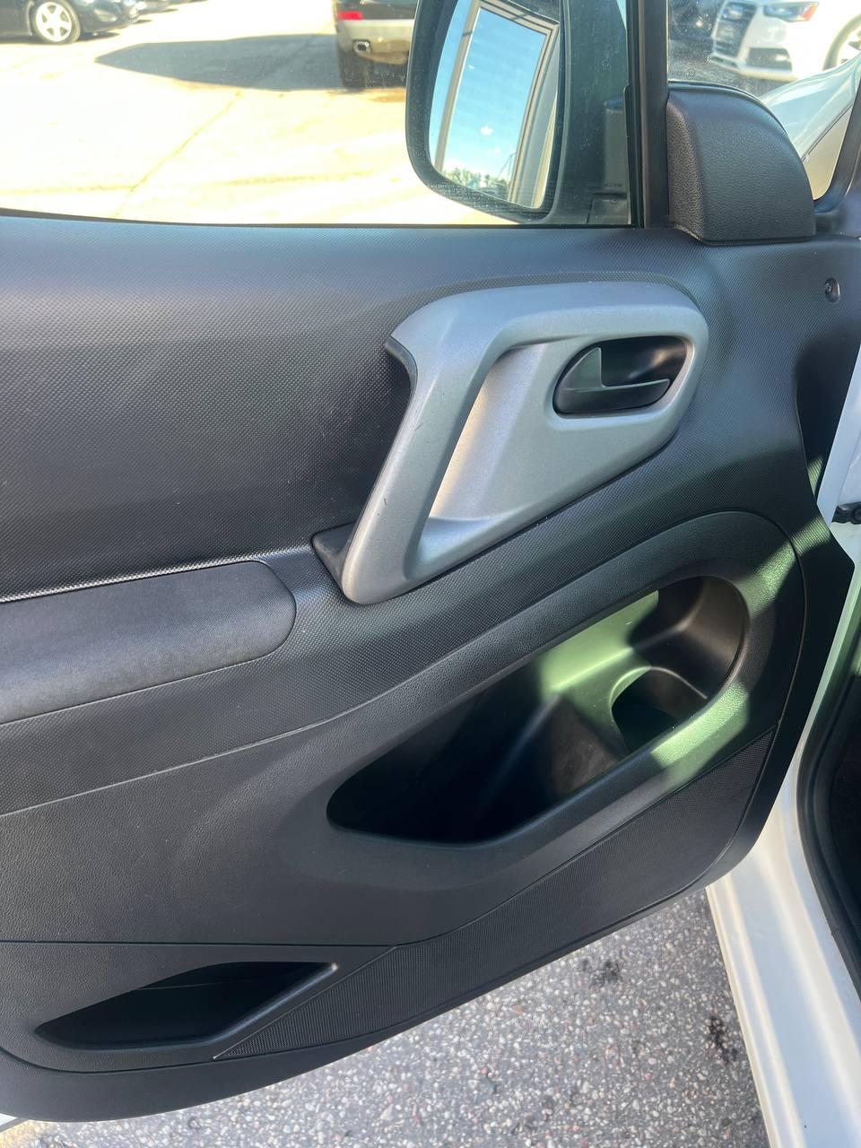 Peugeot Partner II · 2-й рестайлинг , 2018 г., механика, дизель - фото 9