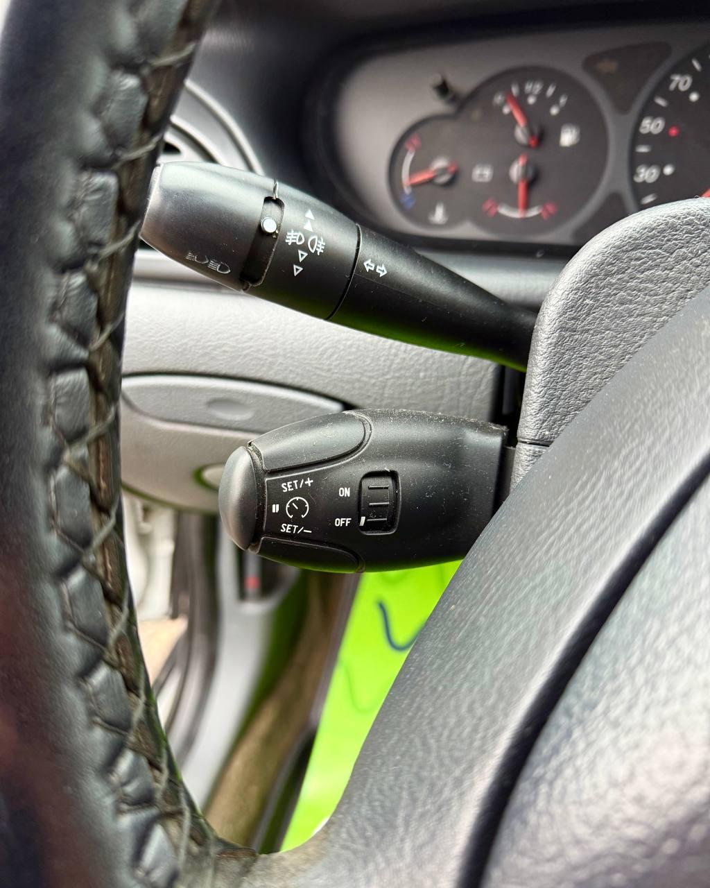 Citroen C5 I , 2001 г., механика, дизель - фото 17