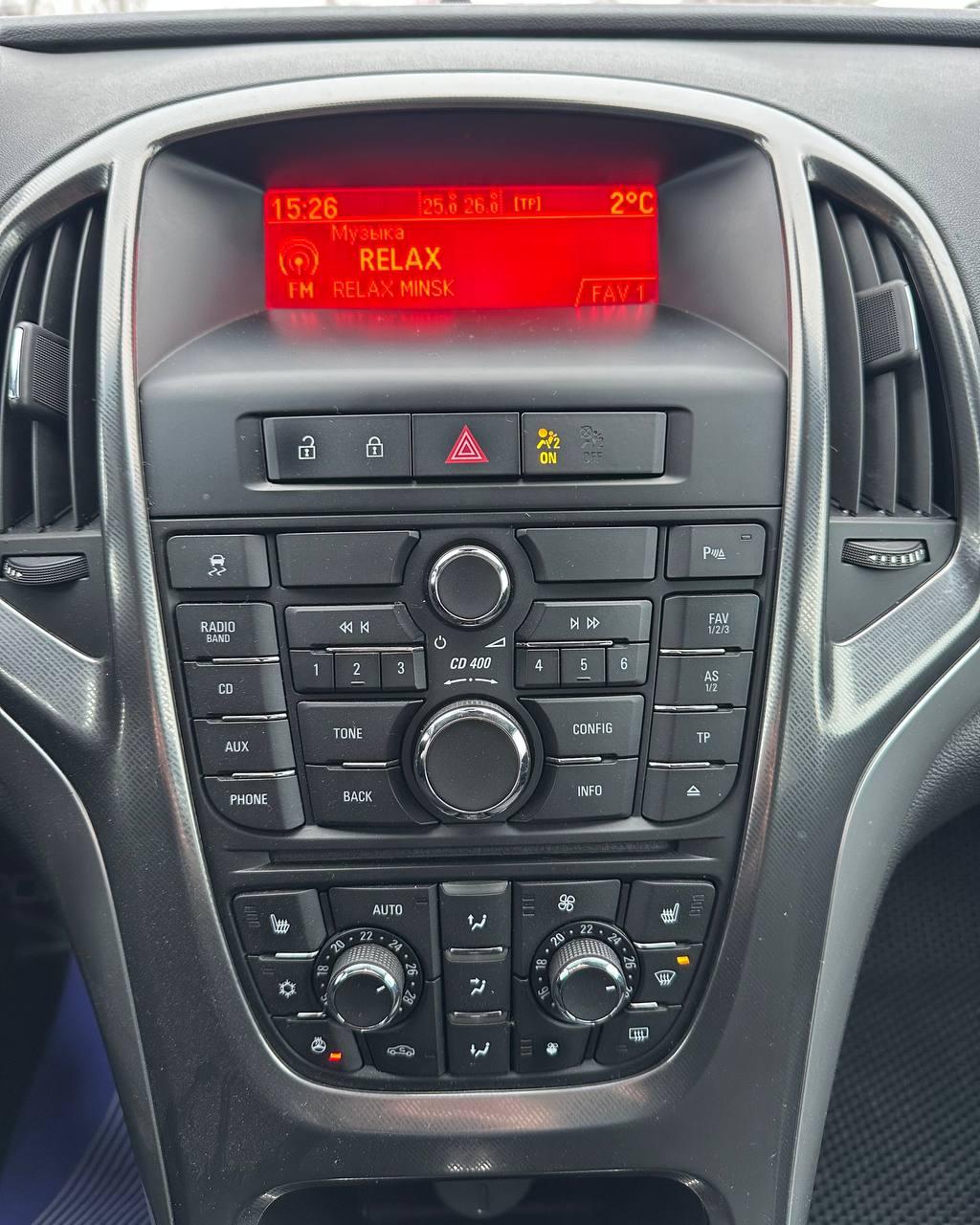 Opel Astra J , 2011 г., механика, бензин - фото 10