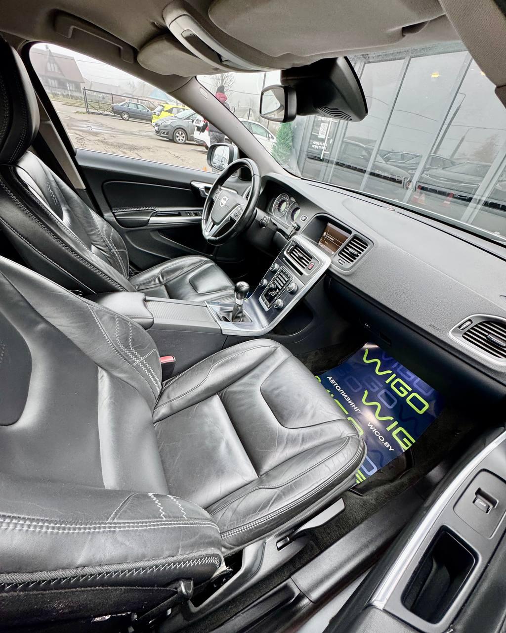 Volvo V60 I , 2012 г., механика, дизель - фото 13