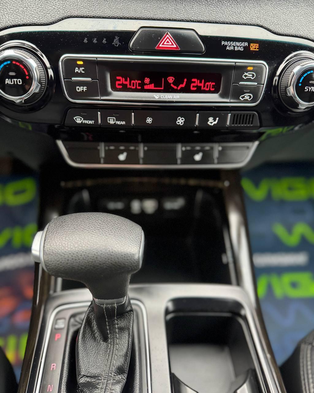 Kia Sorento III · Рестайлинг , 2019 г., автомат, дизель - фото 17