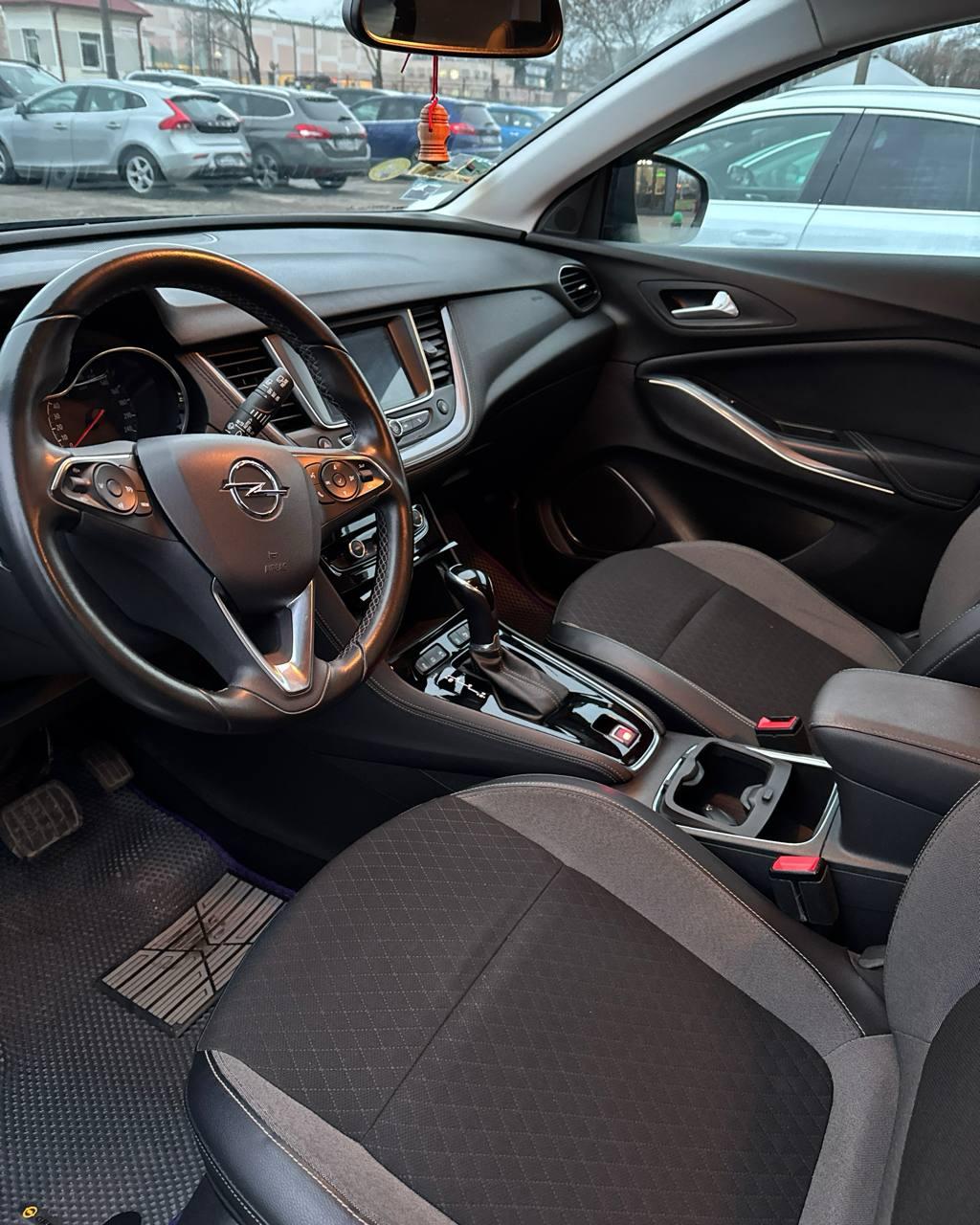 Opel Grandland X I , 2018 г., автомат, дизель - фото 10