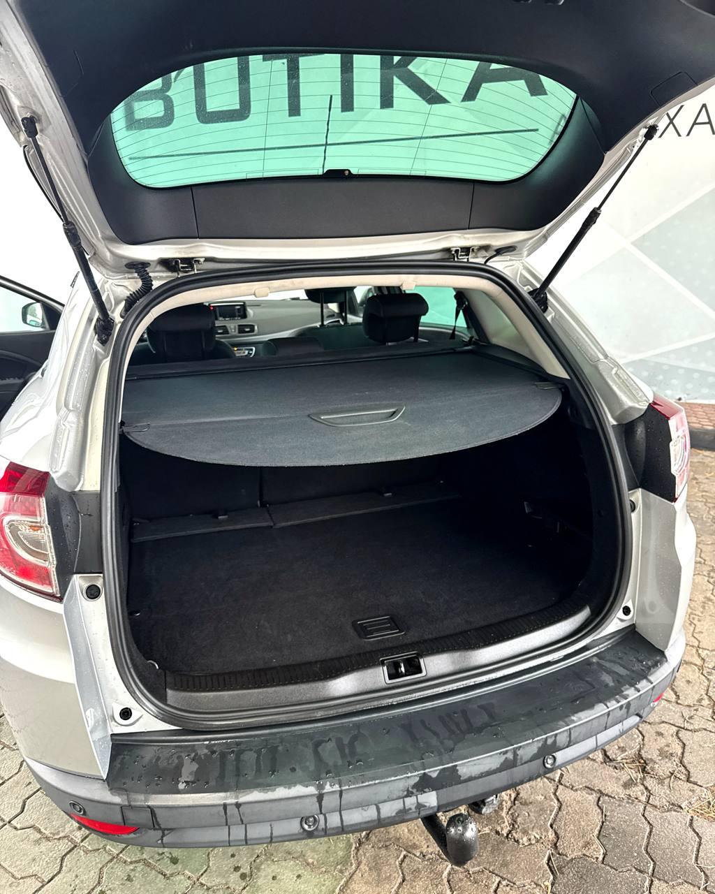 Renault Megane III · 2-й рестайлинг , 2015 г., механика, дизель - фото 15