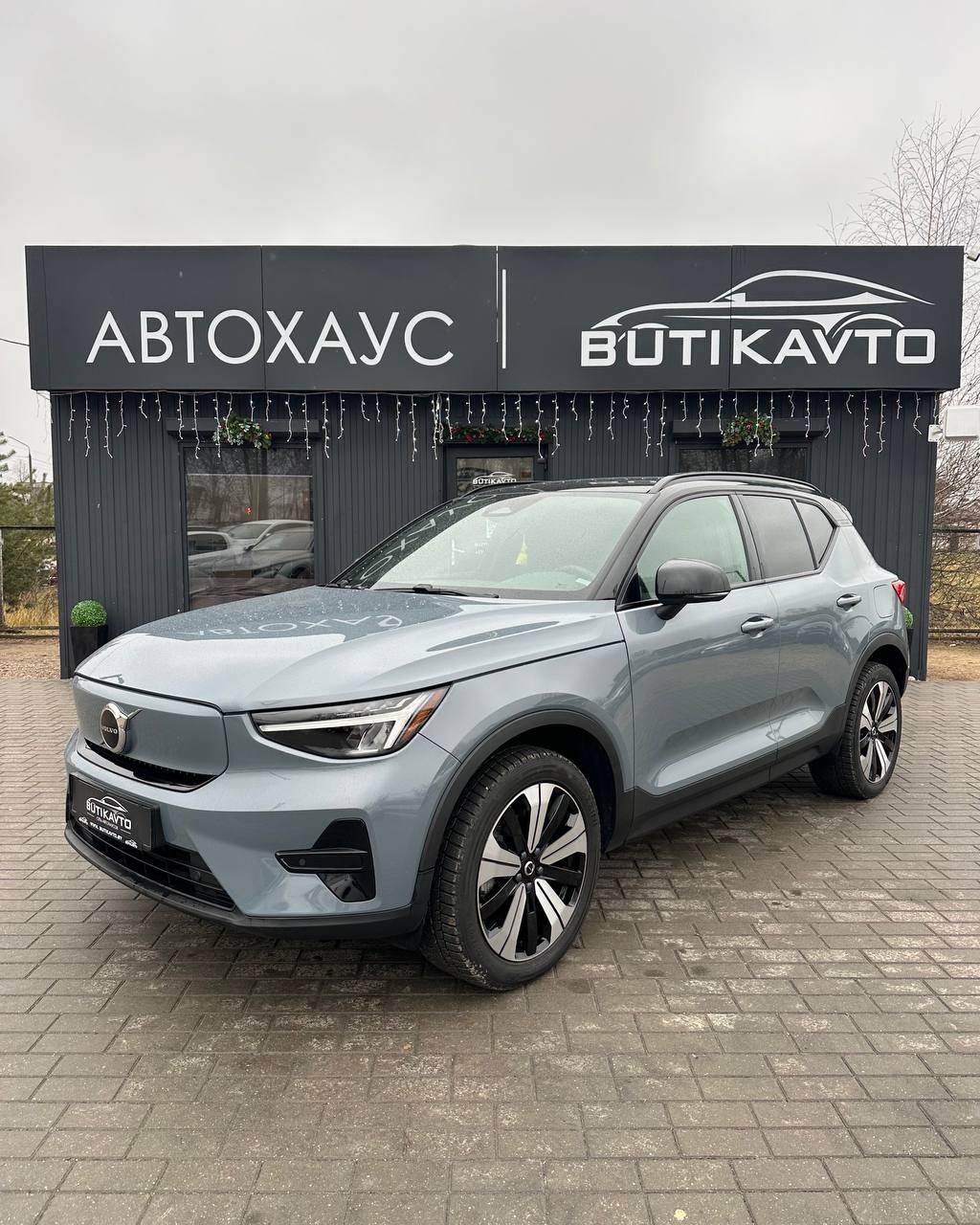 Volvo XC40 I · Рестайлинг , 2022 г., автомат, электро - фото 3