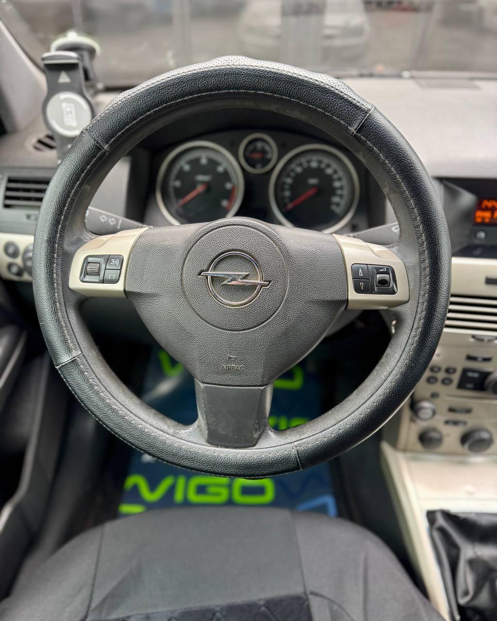 Opel Astra H · Рестайлинг , 2007 г., механика, дизель - фото 15