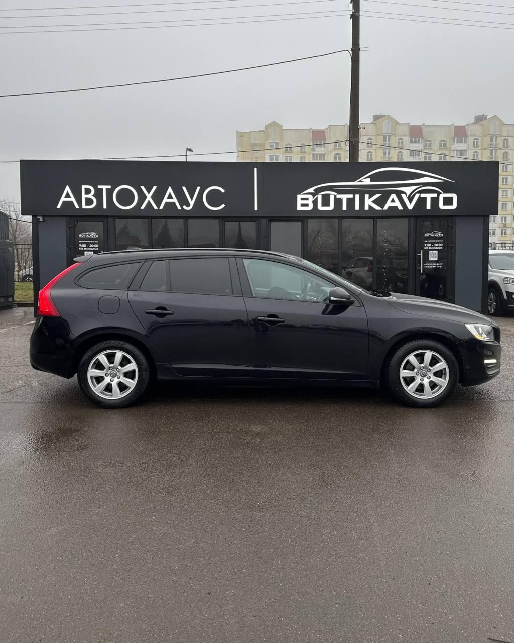 Volvo V60 I · Рестайлинг , 2013 г., механика, дизель - фото 7