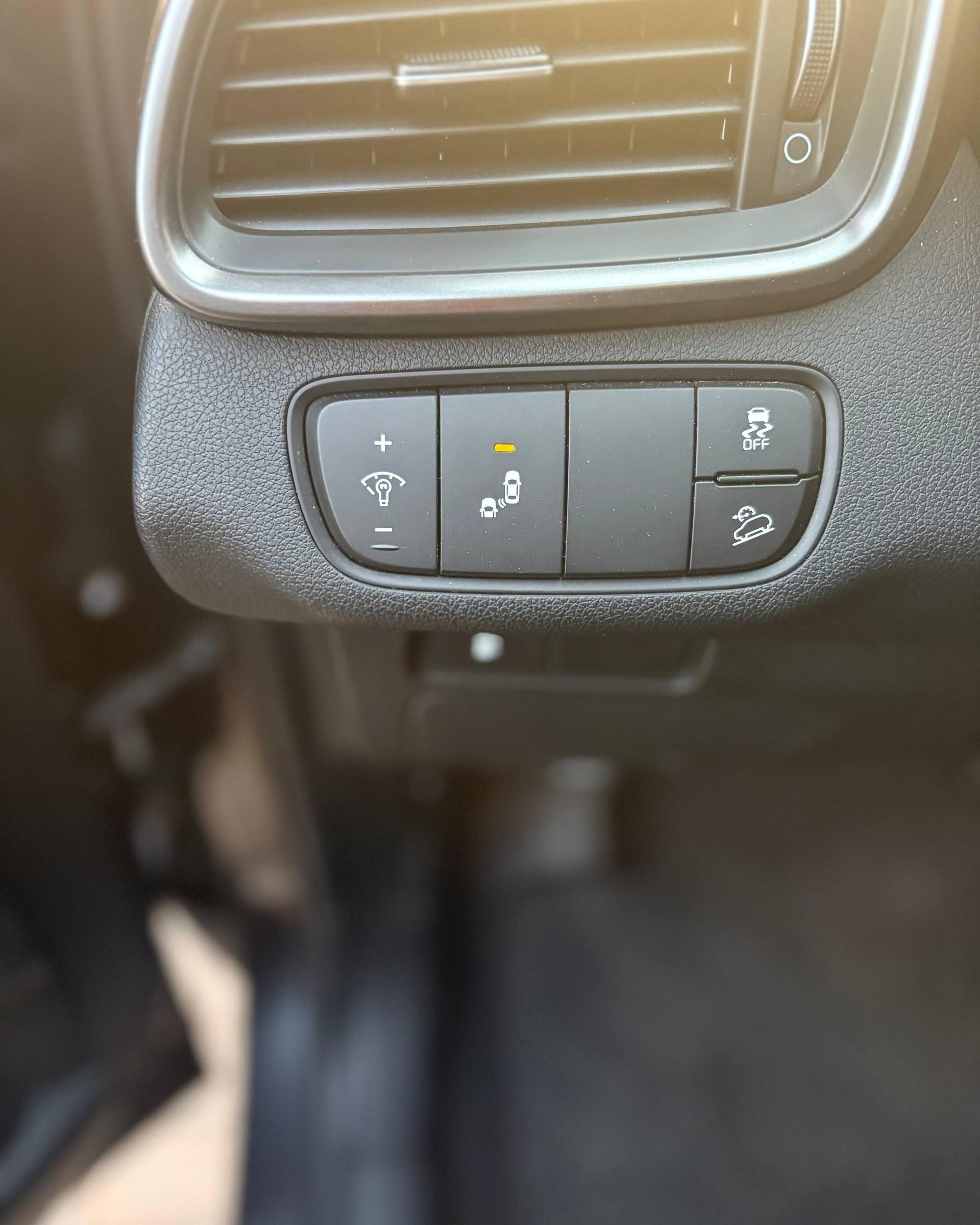 Kia Sorento III · Рестайлинг , 2018 г., автомат, дизель - фото 22