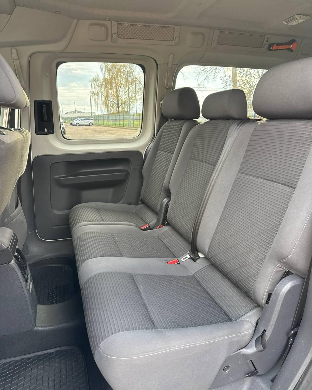 Volkswagen Caddy MAXI III · Рестайлинг , 2011 г., механика, дизель  - фото 13