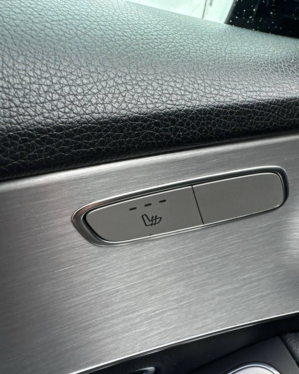 Mercedes-Benz C-Класс W205 S205 C205 A205 · Рестайлинг , 2019 г., автомат, бензин - фото 19