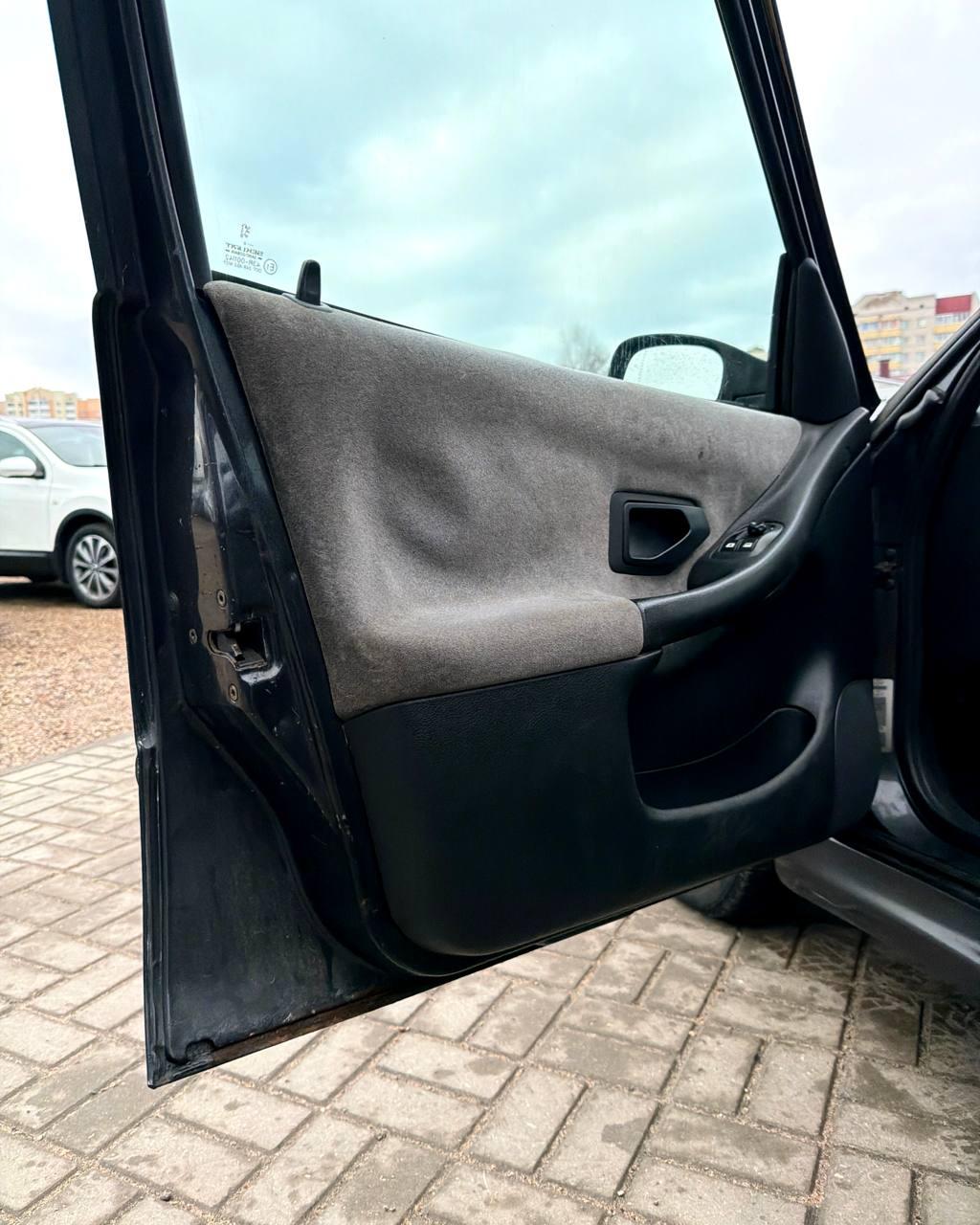 Peugeot 306 I · Рестайлинг , 2000 г., механика, бензин - фото 9