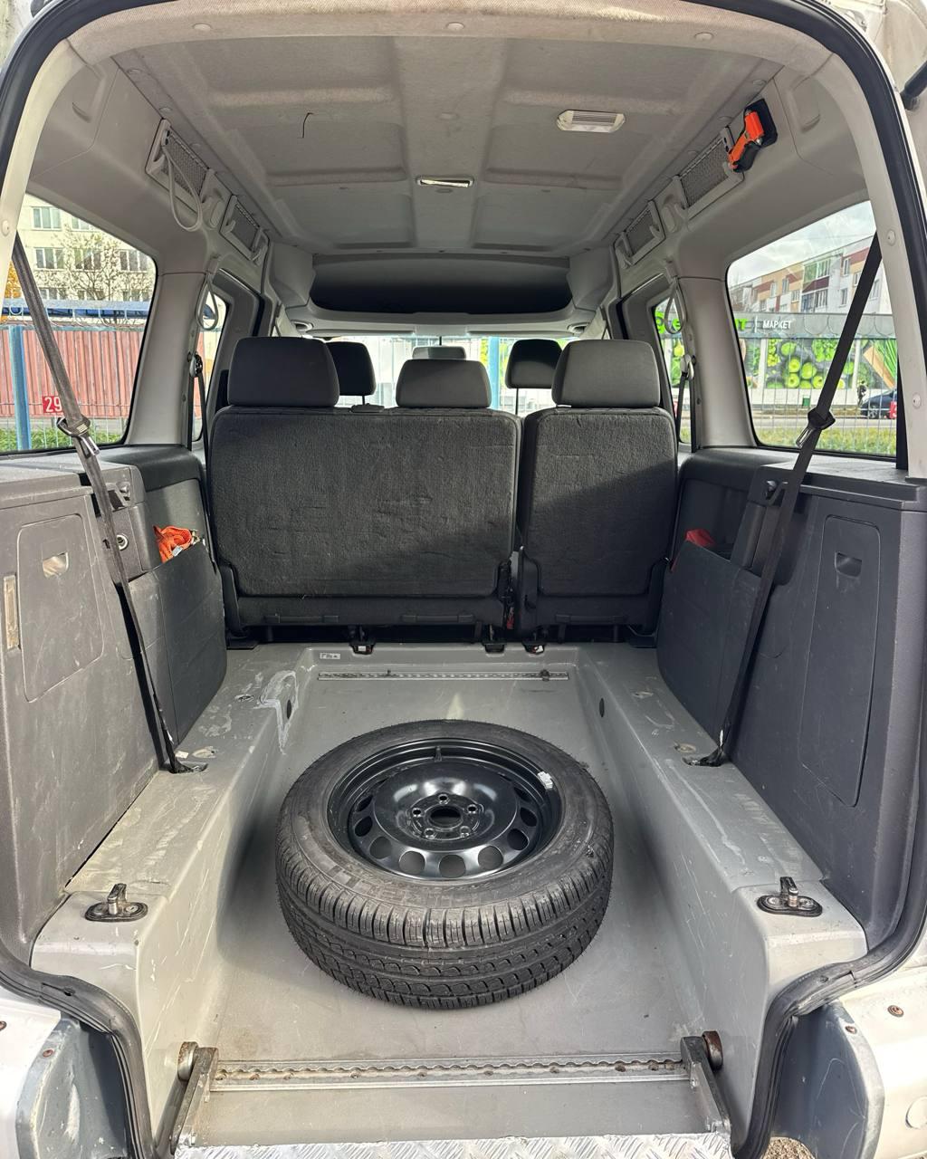 Volkswagen Caddy MAXI III · Рестайлинг , 2011 г., механика, дизель  - фото 14