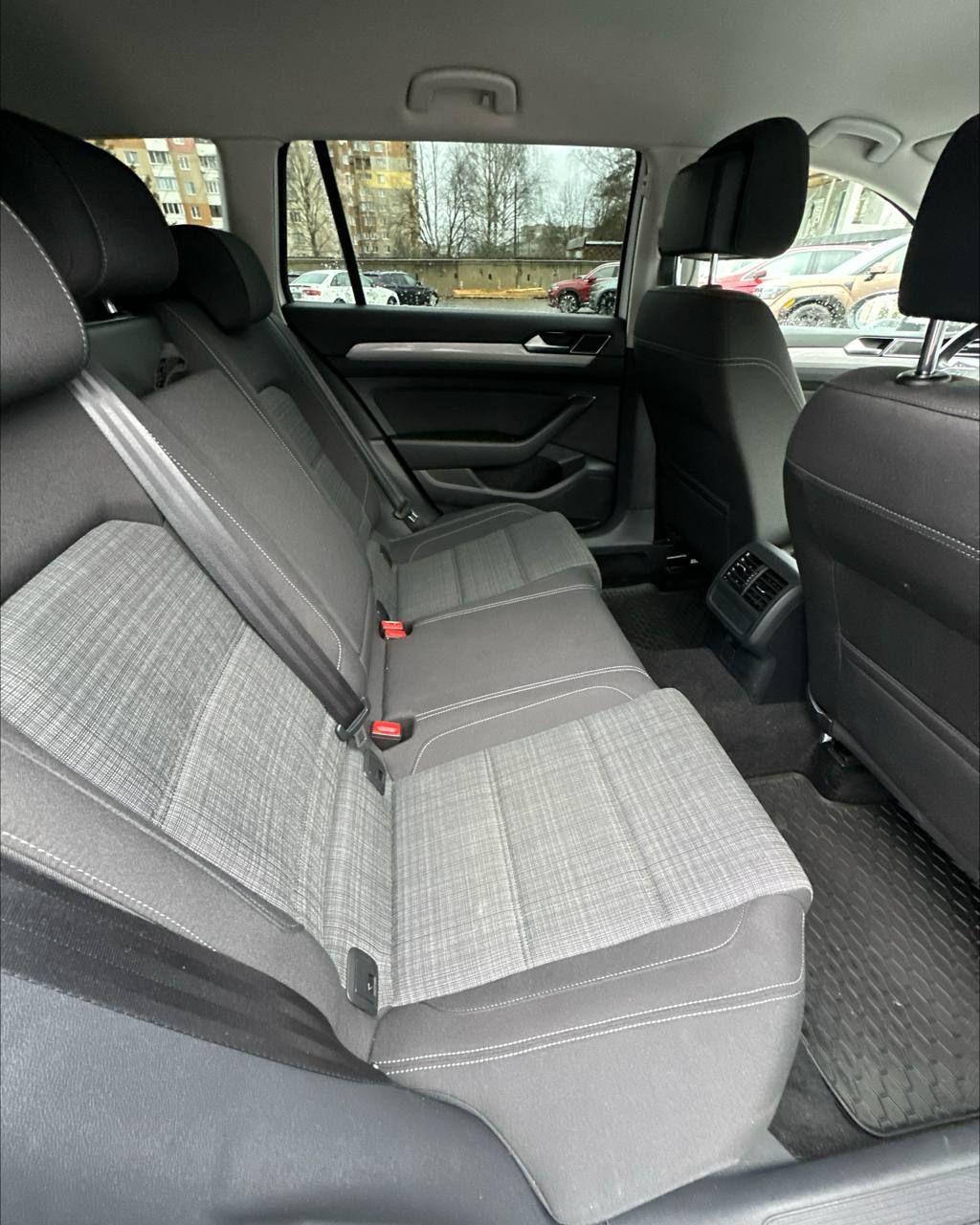 Volkswagen Passat B8 · Рестайлинг , 2021 г., робот, бензин - фото 11