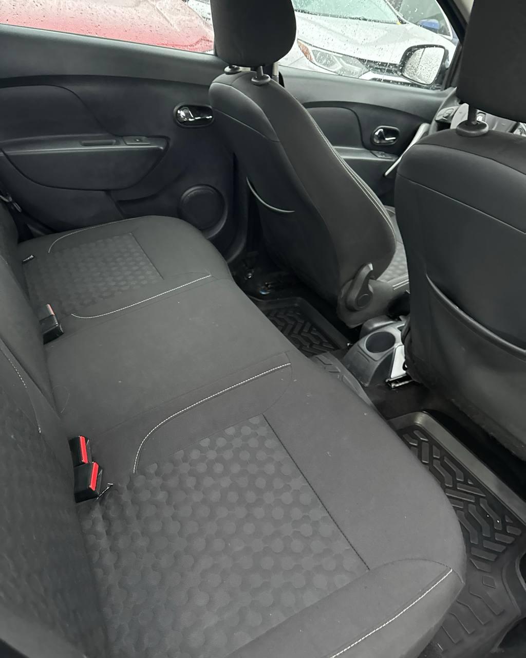 Renault Logan II , 2017 г., механика, бензин - фото 13