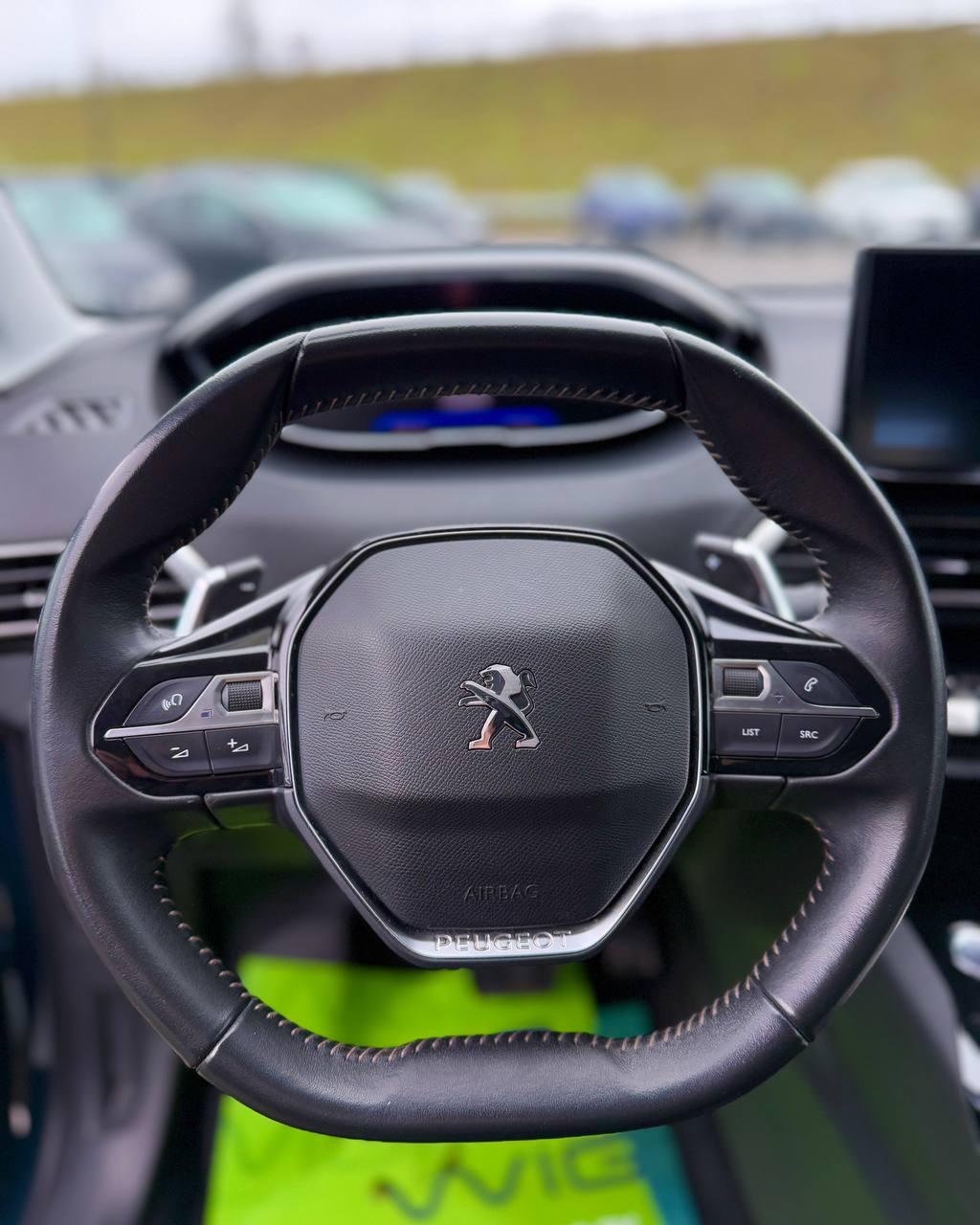 Peugeot 3008 II · Рестайлинг , 2021 г., автомат, бензин - фото 19