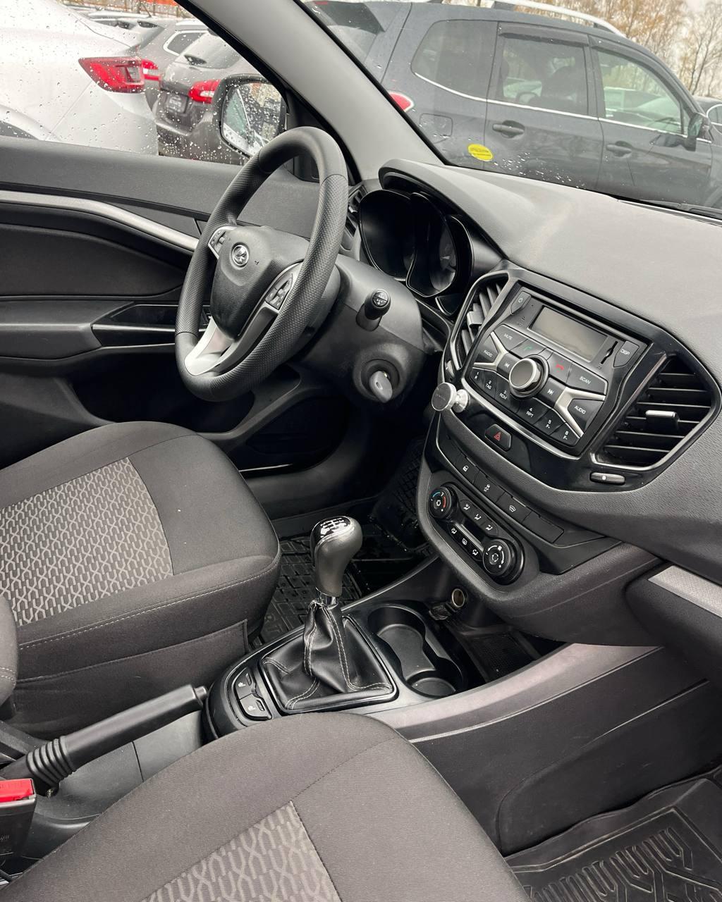 Lada (ВАЗ) Vesta I , 2019 г., механика, бензин - фото 12