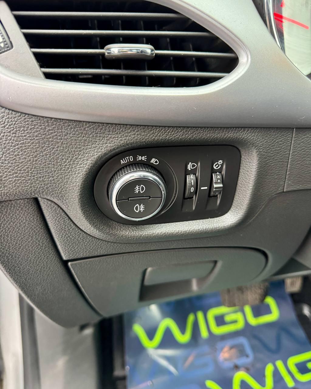 Opel Astra K · Рестайлинг , 2020 г., автомат, дизель - фото 17