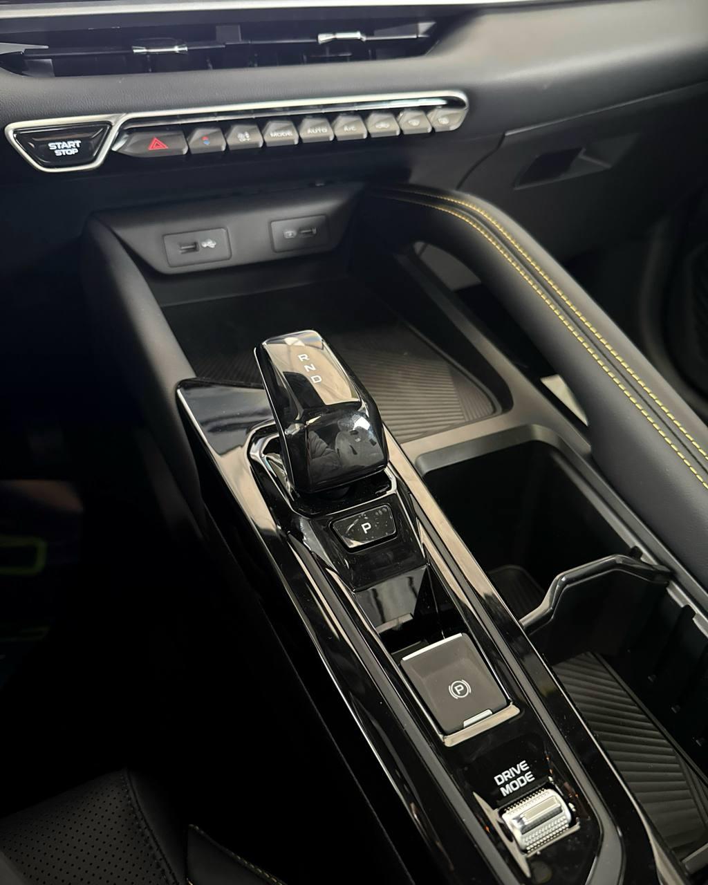 Geely Binyue L I , 2025 г., робот, бензин - фото 14