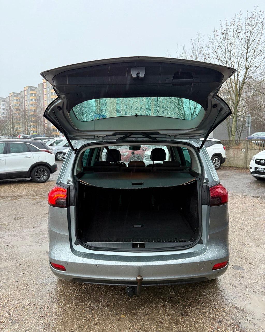 Opel Zafira C , 2012 г., механика, бензин - фото 12