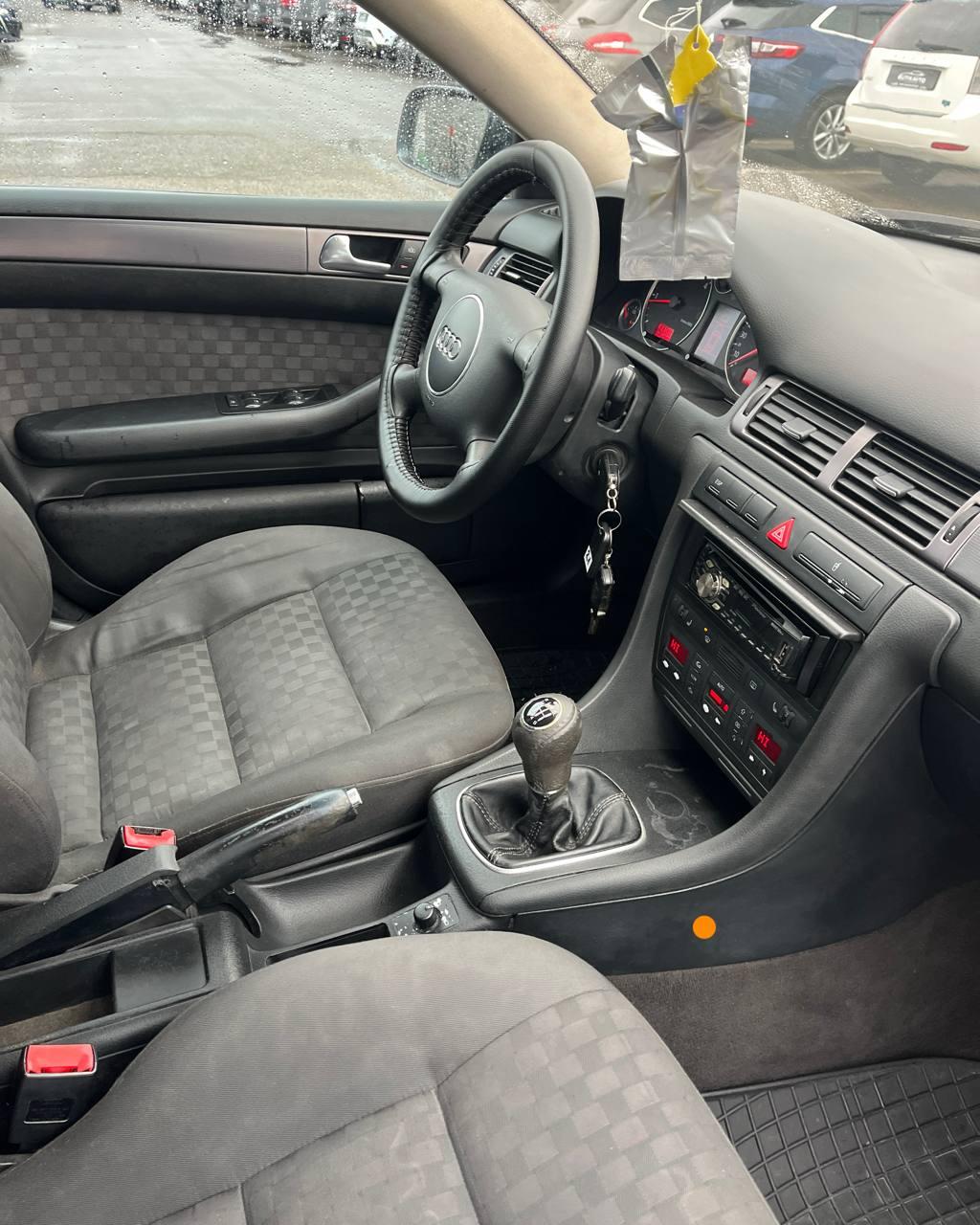 Audi A6 C5 · Рестайлинг , 2003 г., механика, дизель - фото 14