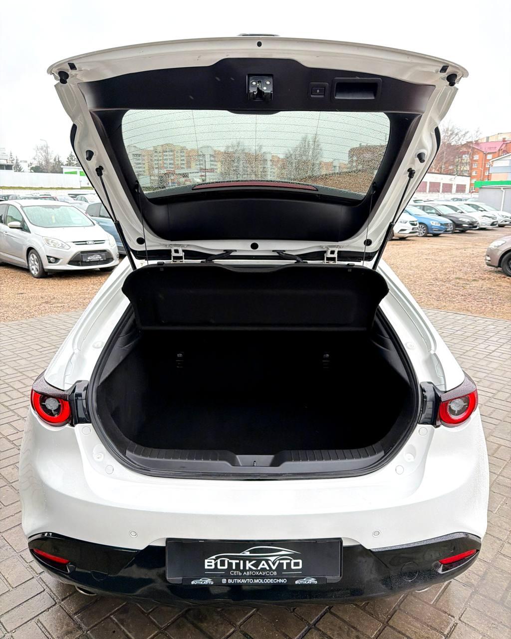 Mazda 3 BP , 2022 г., механика, бензин - фото 16