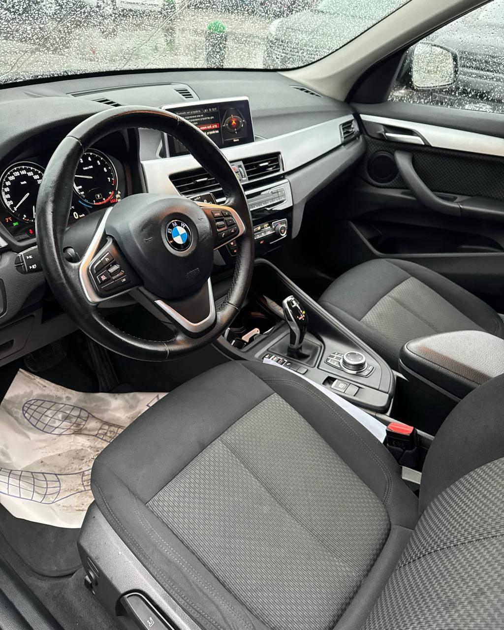 BMW X1 F48 · Рестайлинг , 2021 г., робот, бензин - фото 10