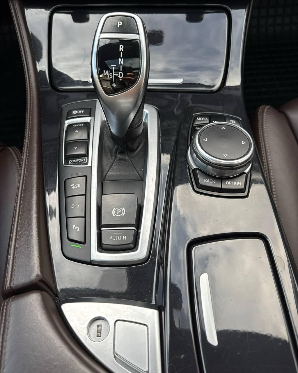 BMW 5 серия F10 F11 · Рестайлинг , 2014 г., автомат, дизель - фото 19