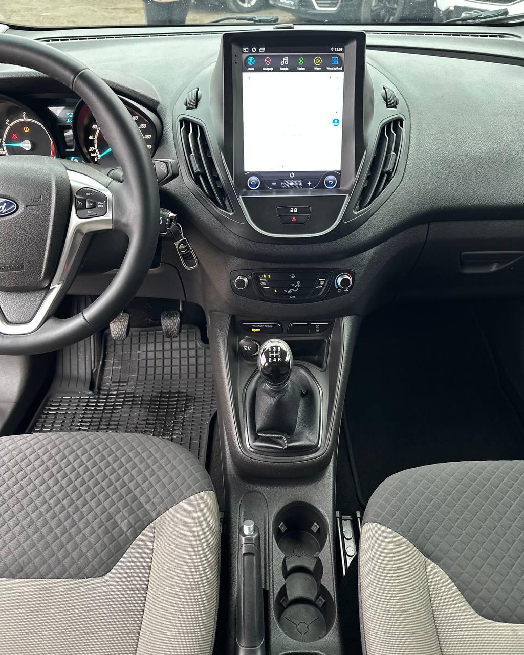 Ford Tourneo Courier I , 2017 г., механика, дизель - фото 11