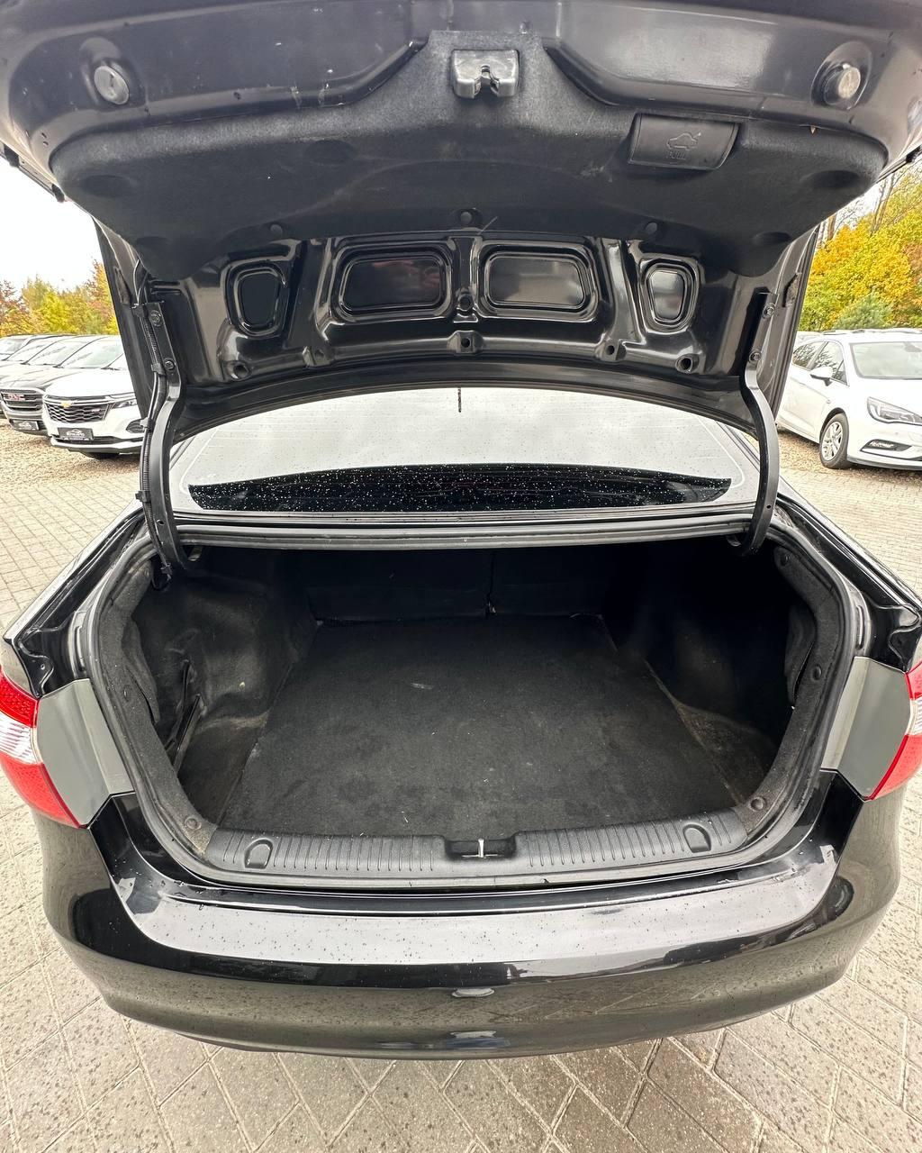 Kia Rio III , 2014 г., автомат, бензин - фото 12