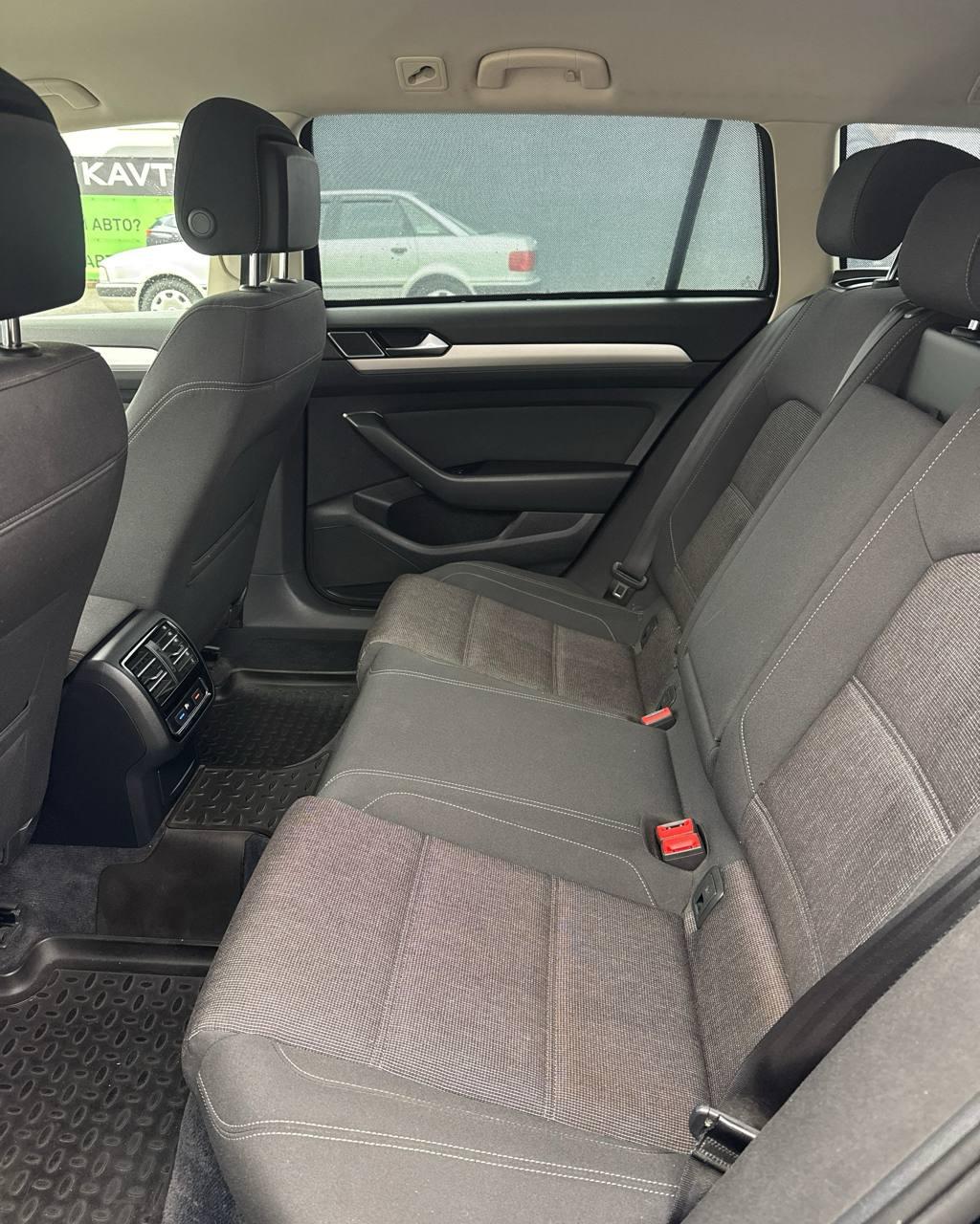 Volkswagen Passat B8 , 2016 г., механика, дизель - фото 9