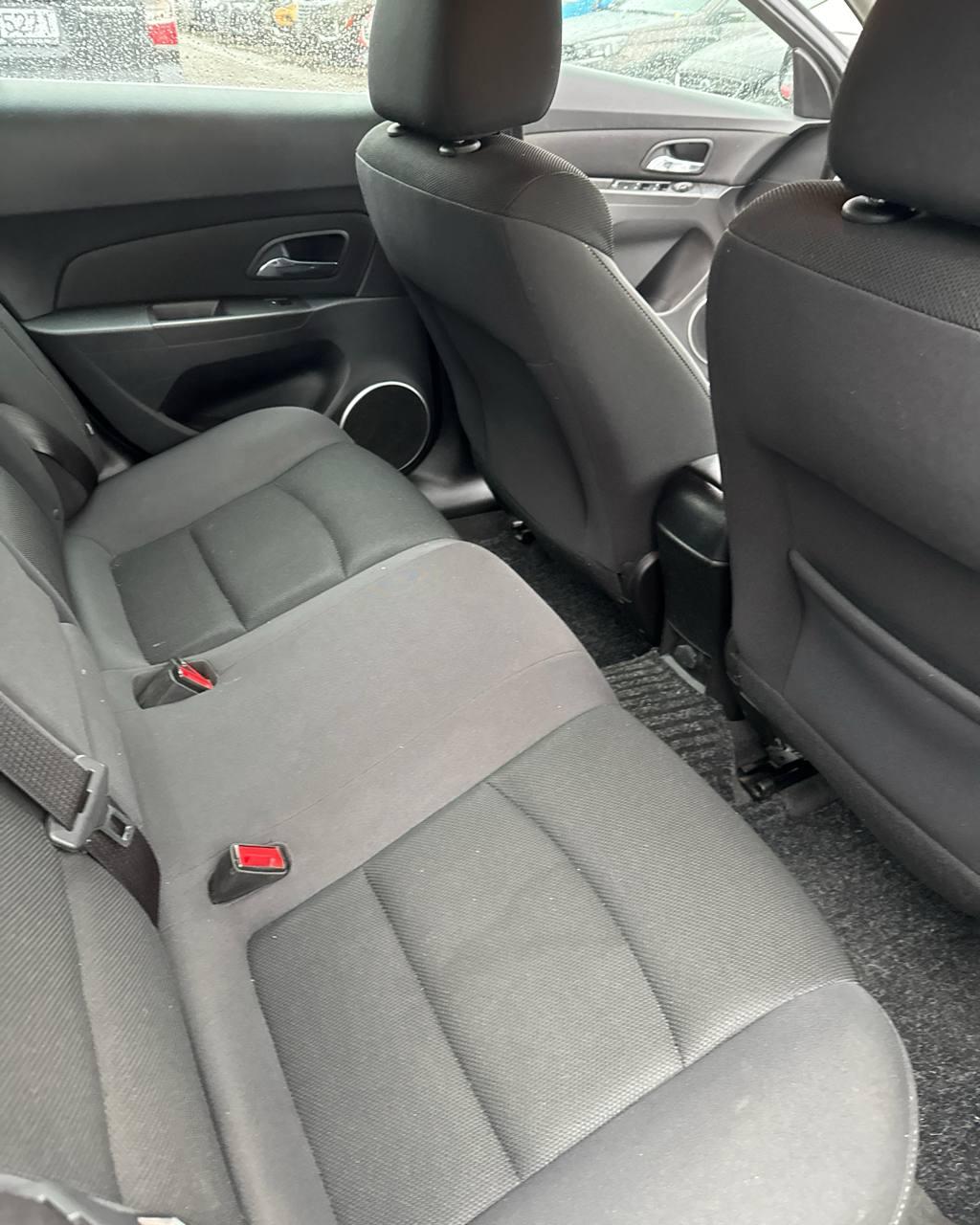 Chevrolet Cruze J300 · Рестайлинг , 2015 г., автомат, бензин  - фото 13