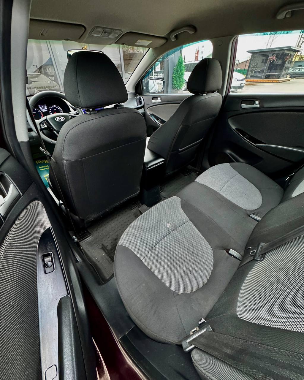 Hyundai Solaris I , 2011 г., автомат, бензин - фото 11