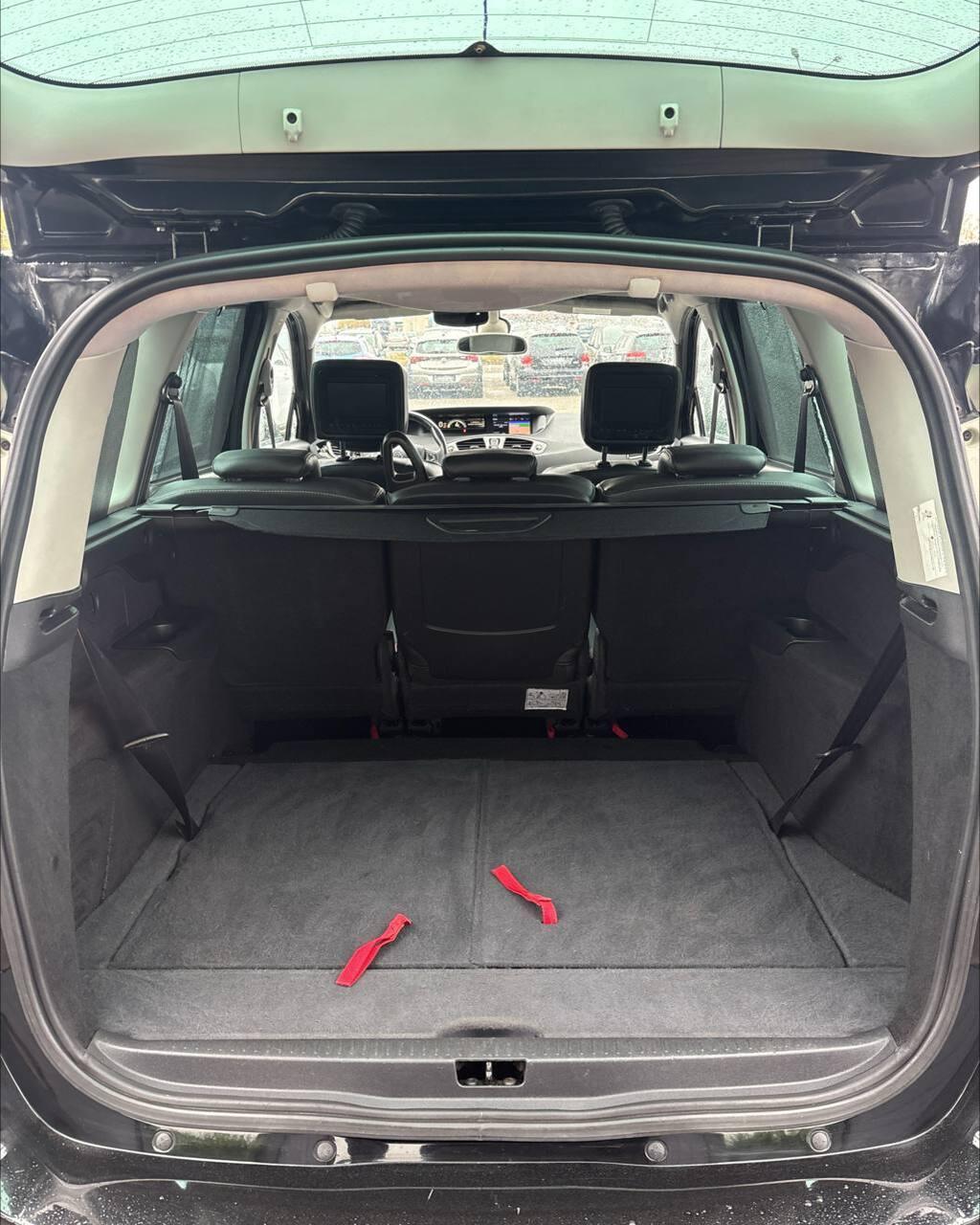 Renault Grand Scenic III · 2-й рестайлинг , 2014 г., механика, дизель  - фото 13