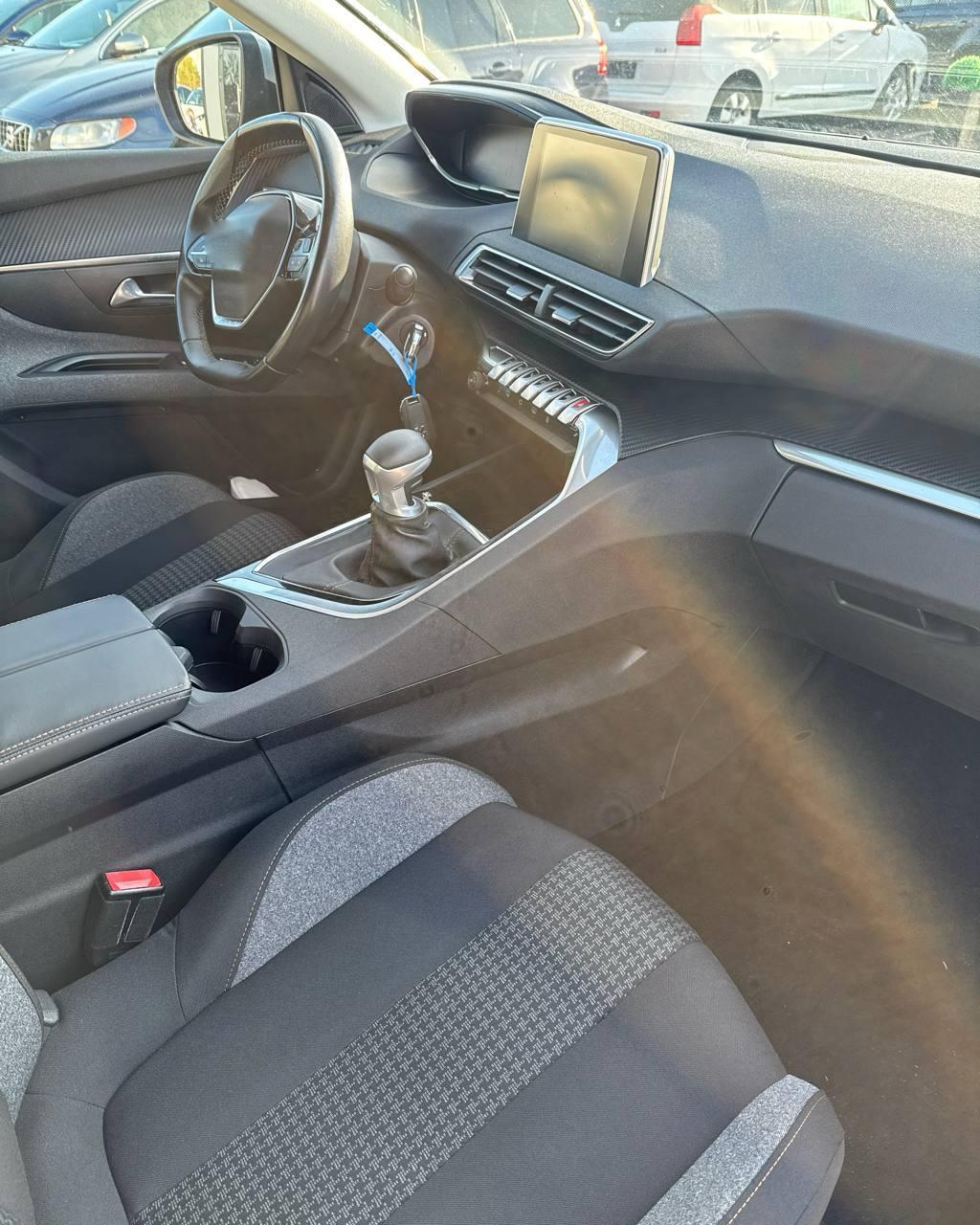 Peugeot 5008, 2017 г., механика, дизель - фото 6