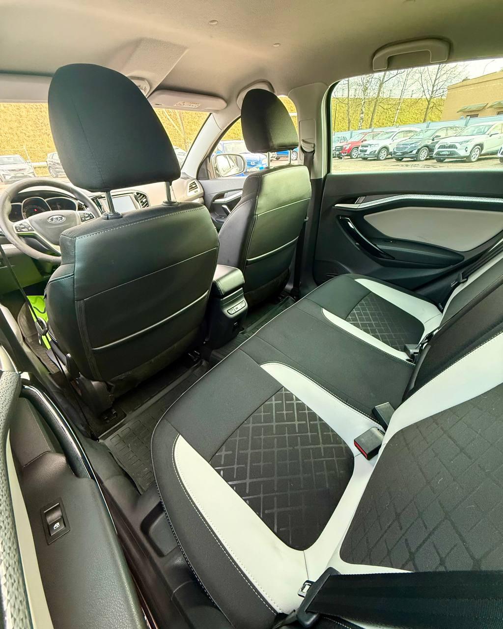 Lada (ВАЗ) Vesta I , 2019 г., механика, бензин - фото 10