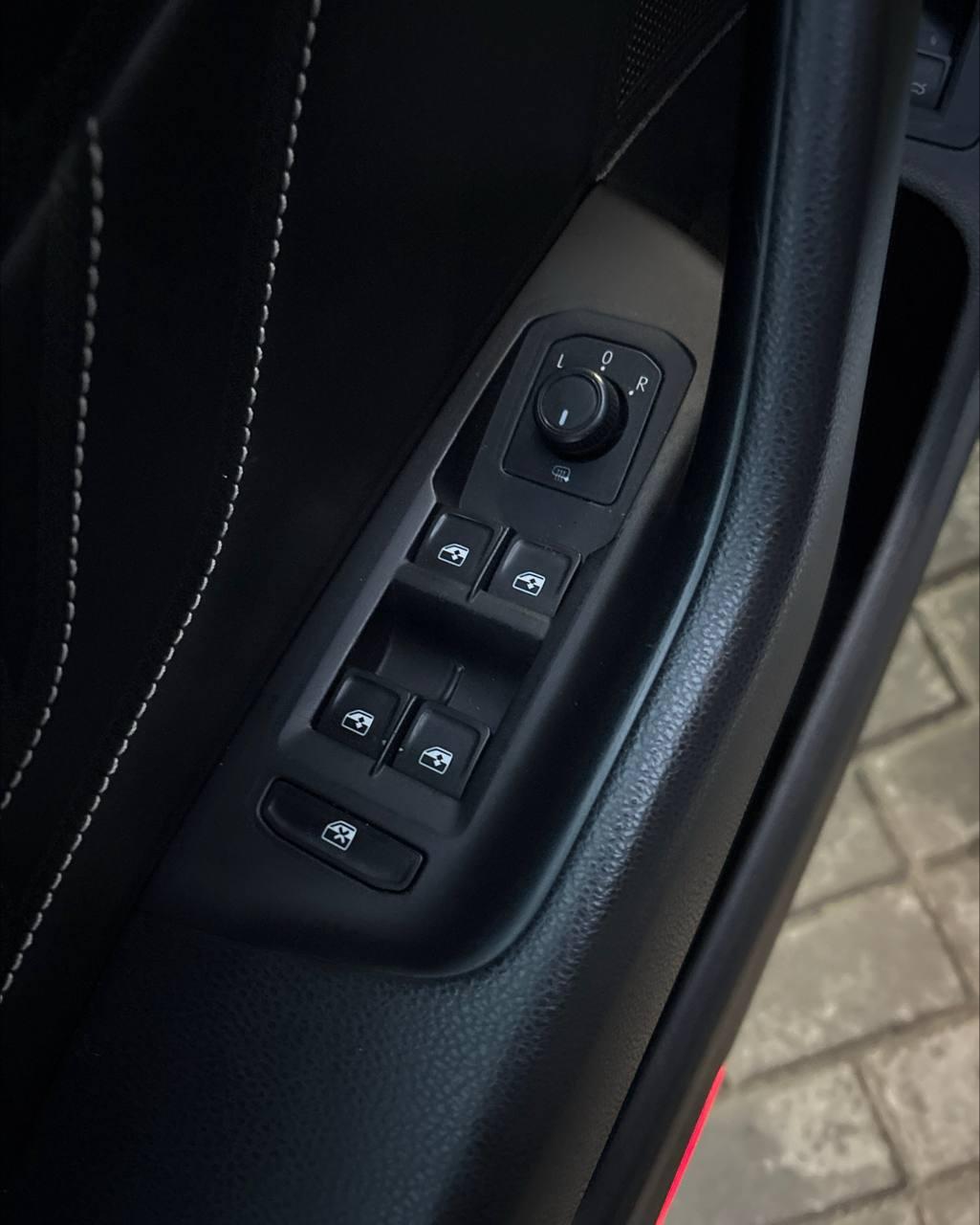 Volkswagen Passat B8 · Рестайлинг , 2021 г., механика, бензин - фото 17