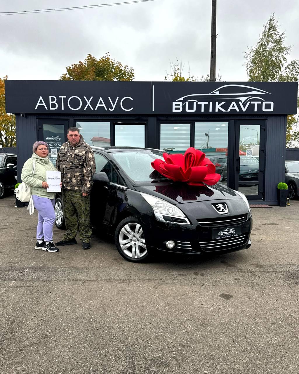 Peugeot 5008 I , 2010 г., механика, дизель