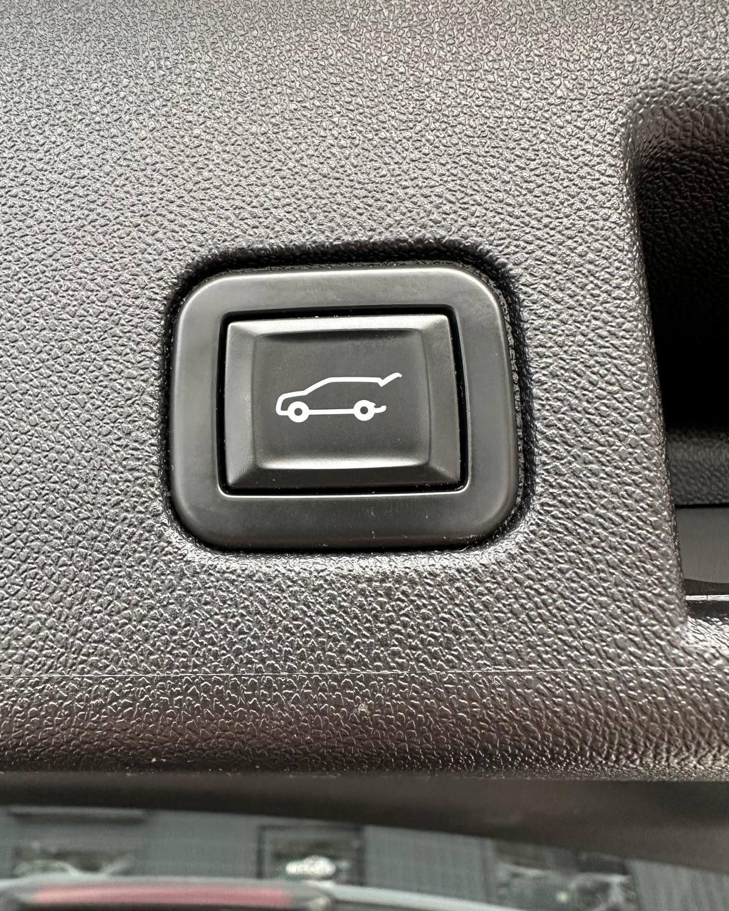 Chevrolet Equinox III , 2020 г., автомат, бензин  - фото 12