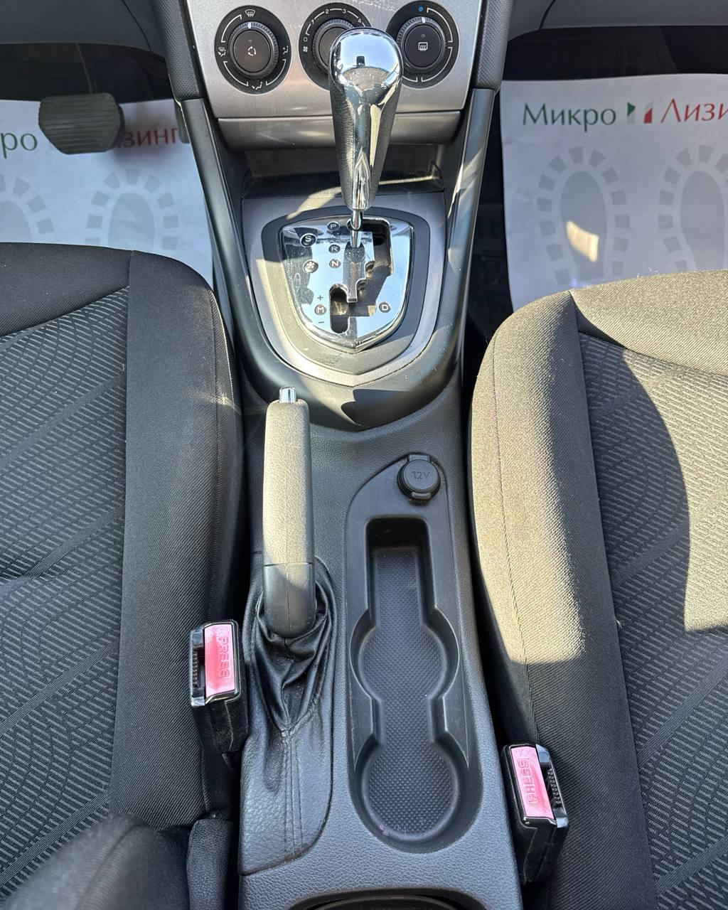 Peugeot 308 T7 , 2010 г., автомат, бензин - фото 17