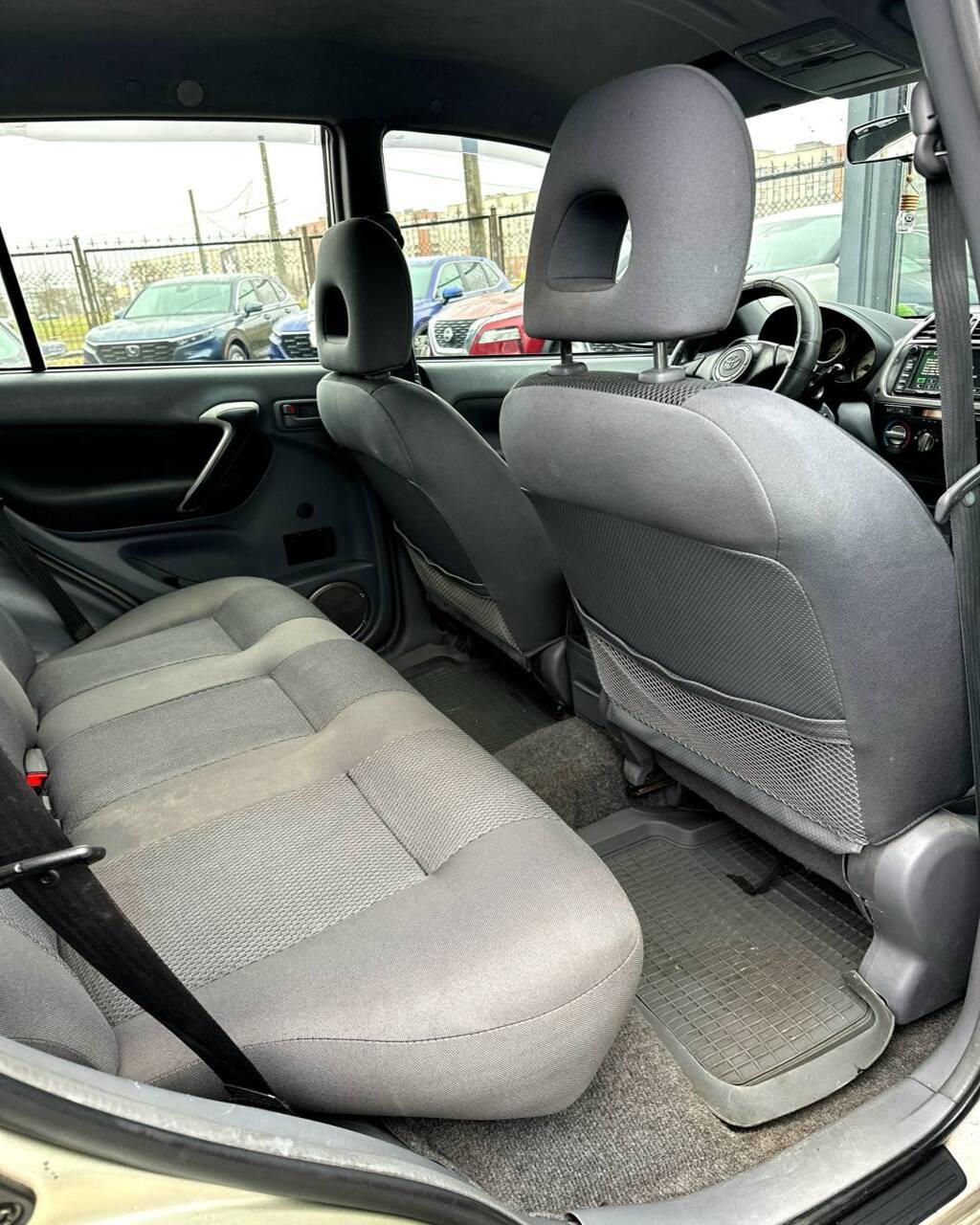 Toyota RAV4 II (XA20) , 2003 г., механика, бензин - фото 12