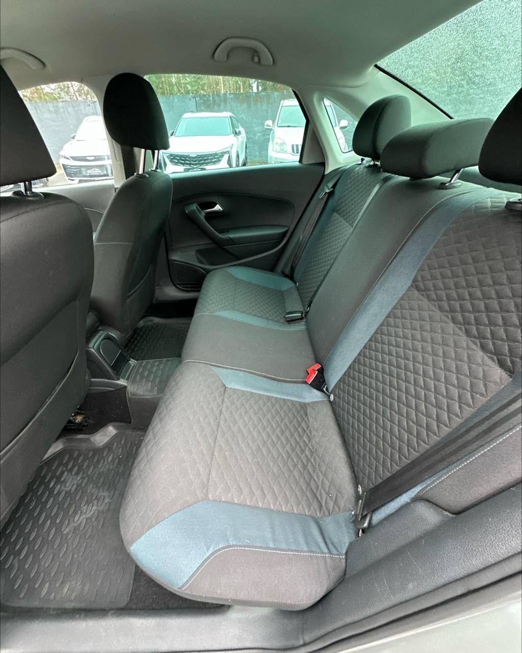 Volkswagen Polo Sedan I · Рестайлинг , 2019 г., автомат, бензин - фото 9