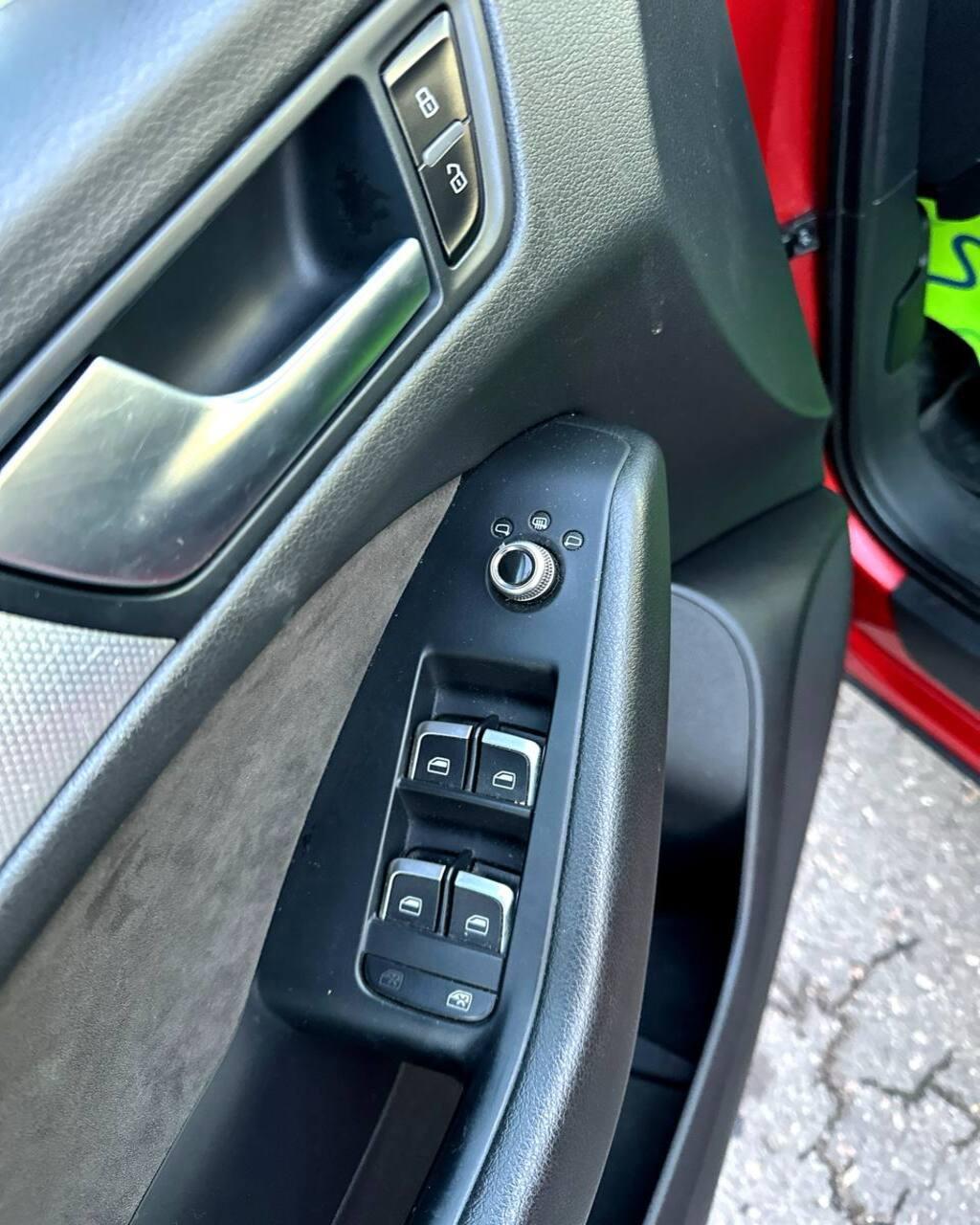 Audi Q5 8R · Рестайлинг , 2012 г., автомат, бензин - фото 15