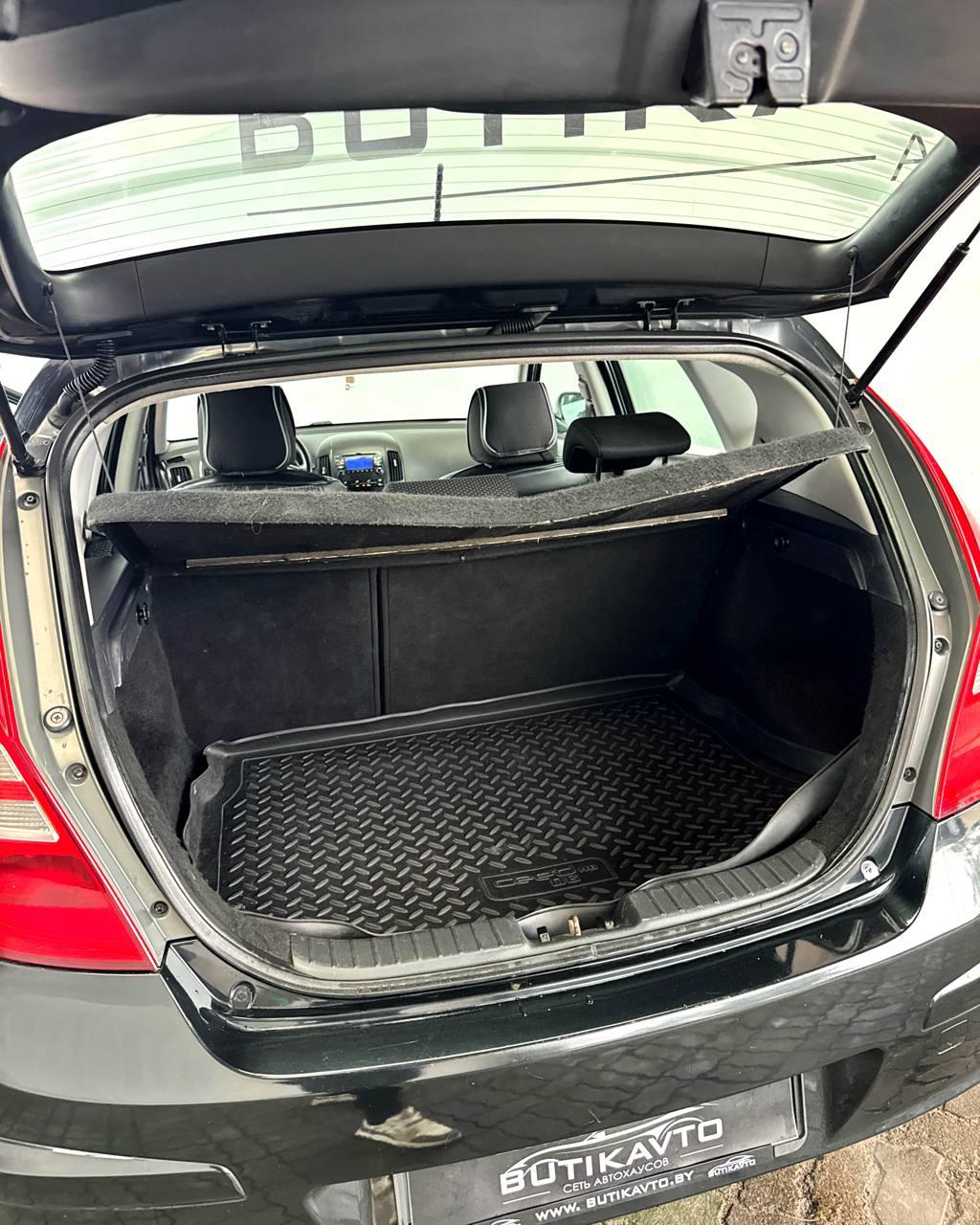 Hyundai i30 FD , 2009 г., механика, бензин - фото 14