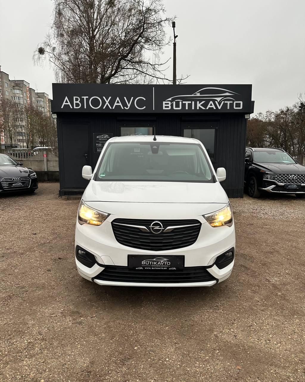 Opel Combo XL E , 2020 г., автомат, дизель - фото 2