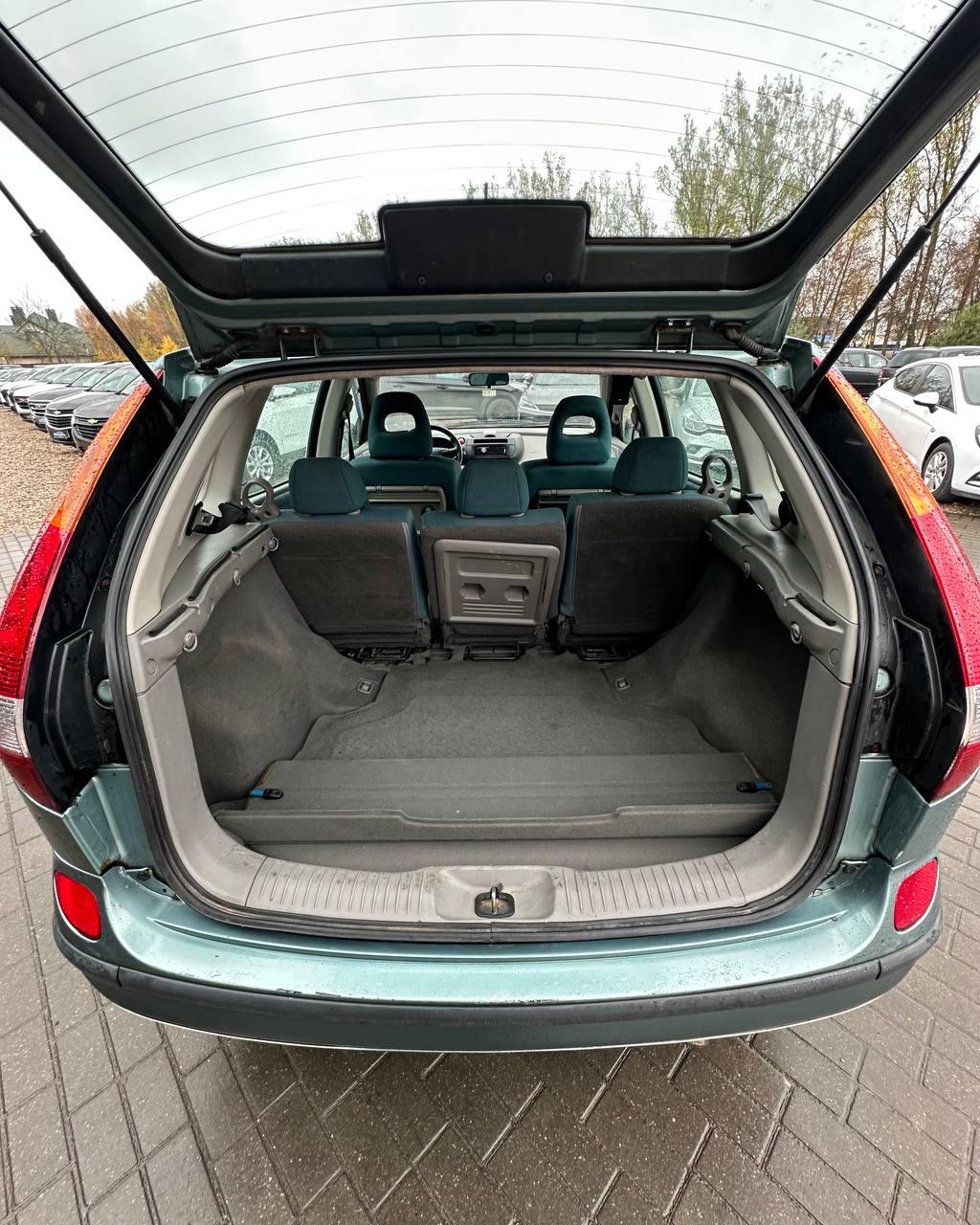 Nissan Almera Tino I , 2001 г., механика, бензин - фото 10